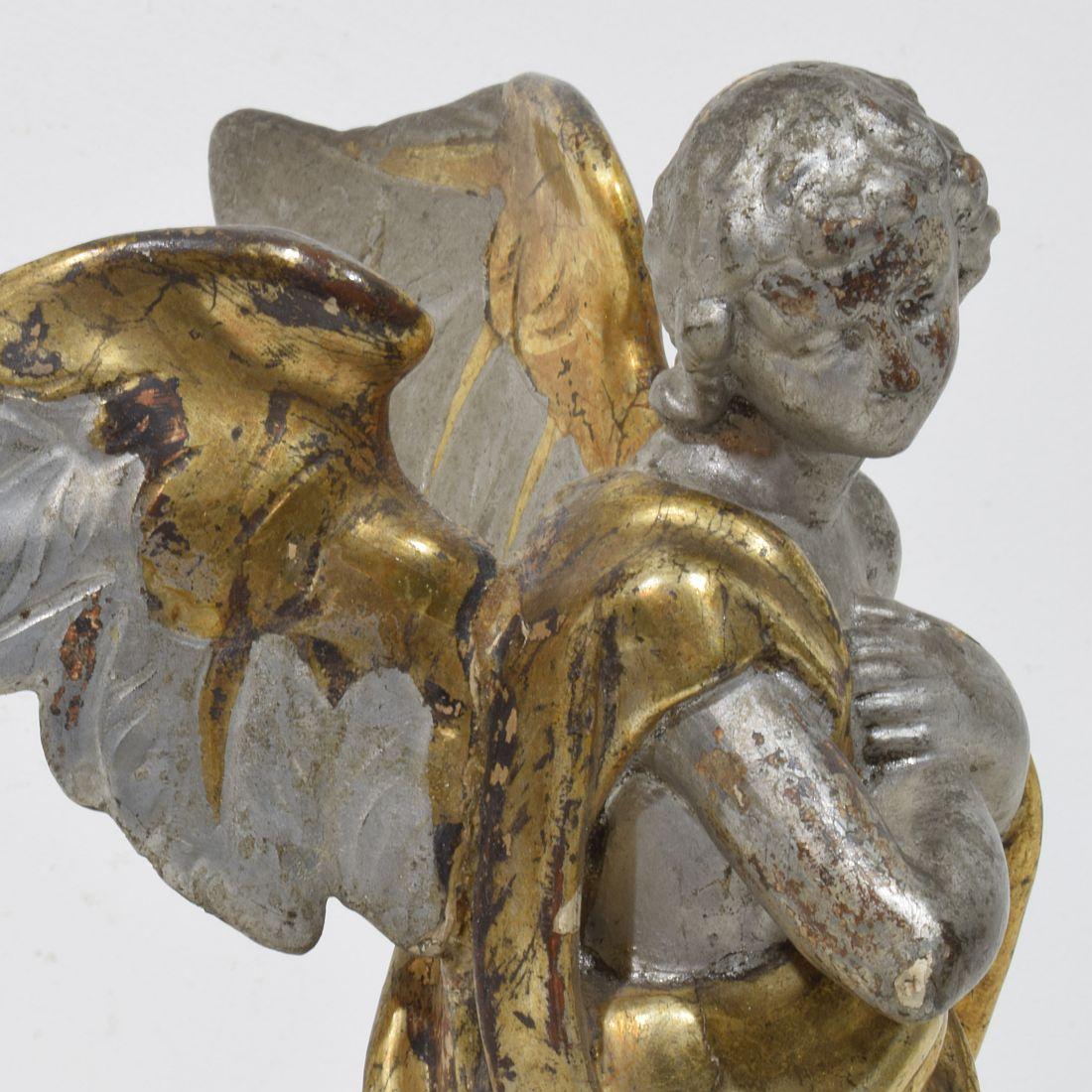 Italian 18th Century Hand Carved  Baroque Winged Angel For Sale 12