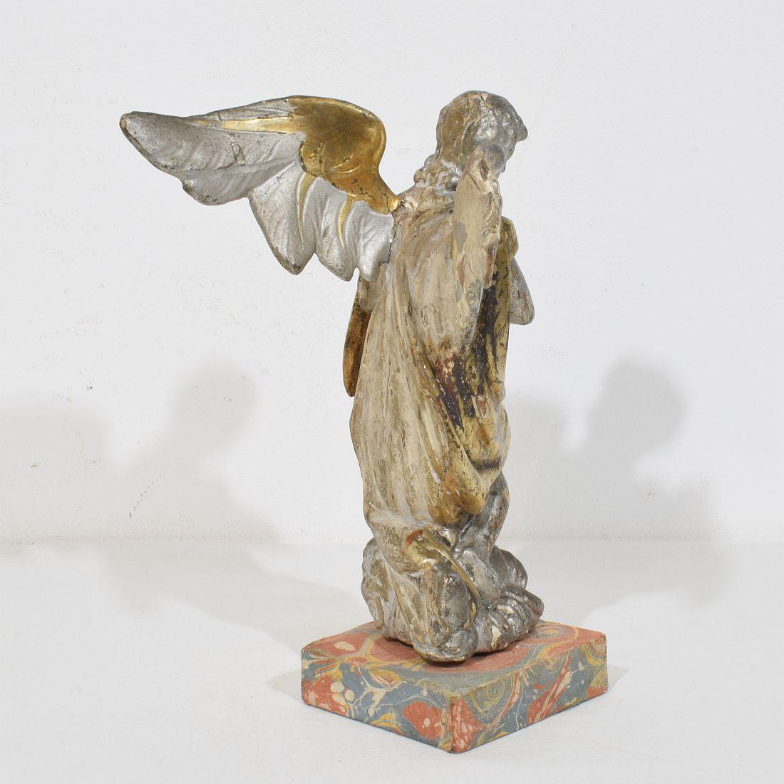 Italian 18th Century Hand Carved  Baroque Winged Angel For Sale 2