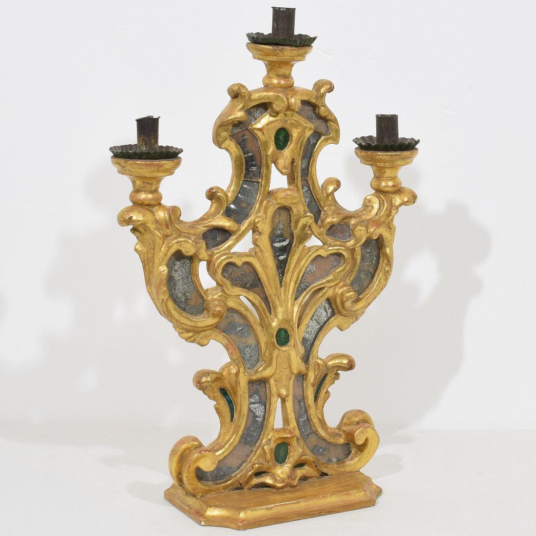 18th Century and Earlier Italian 18th Century Hand Carved Giltwood Baroque Candleholder with Mirrors
