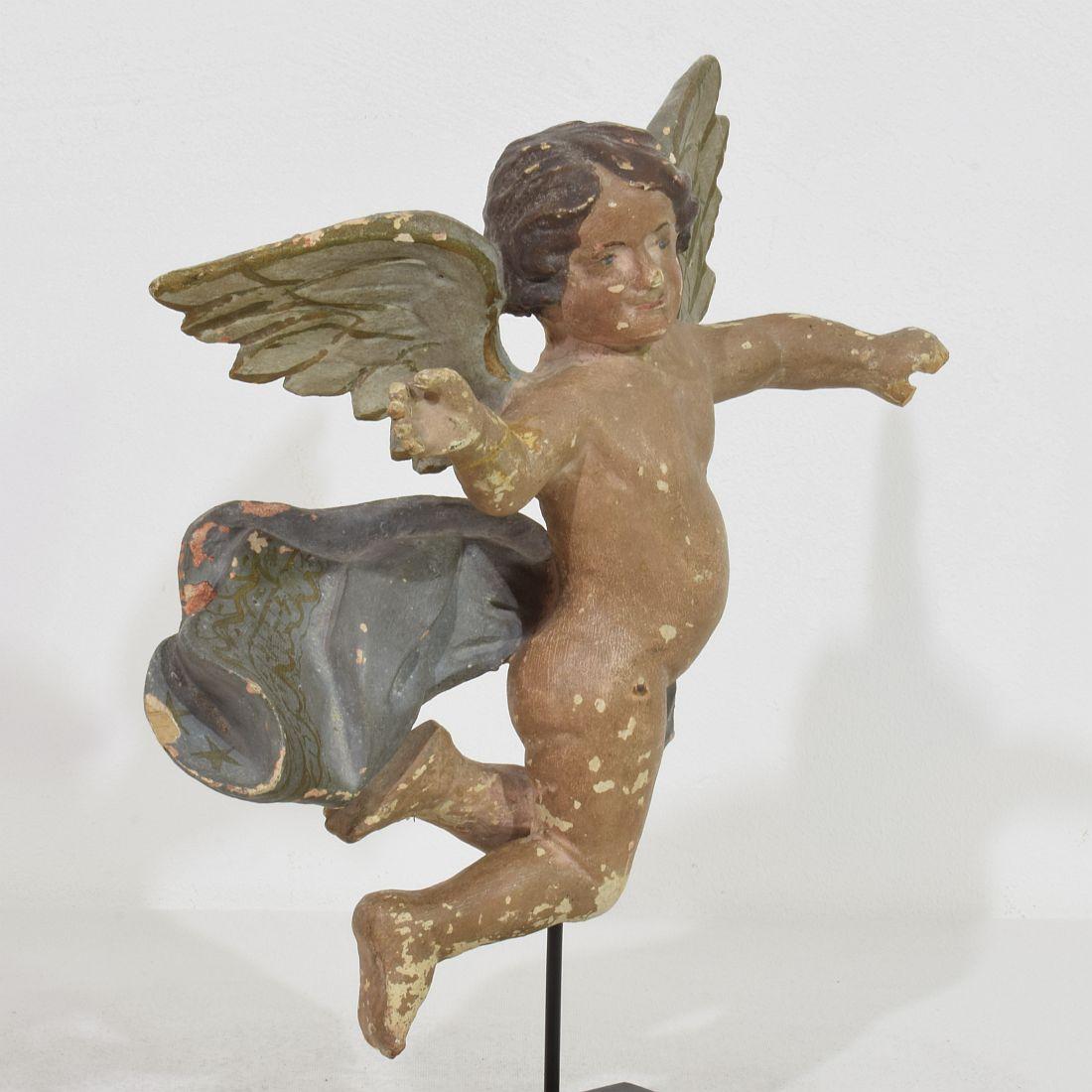 Italian 18th Century Hand Carved Wooden Baroque Angel For Sale at 1stDibs