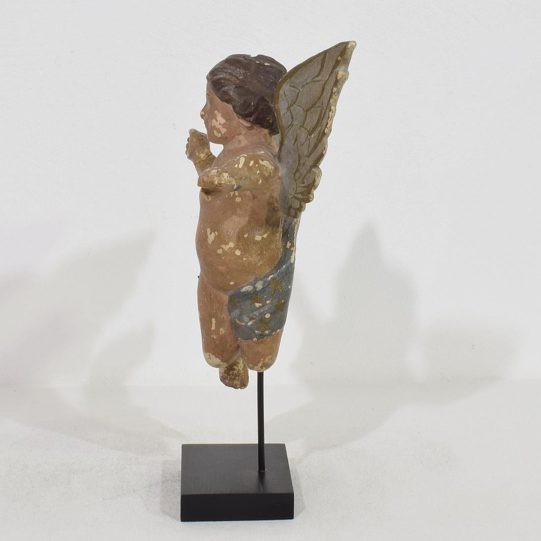 Italian 18th Century Hand Carved Wooden Baroque Angel For Sale at 1stDibs