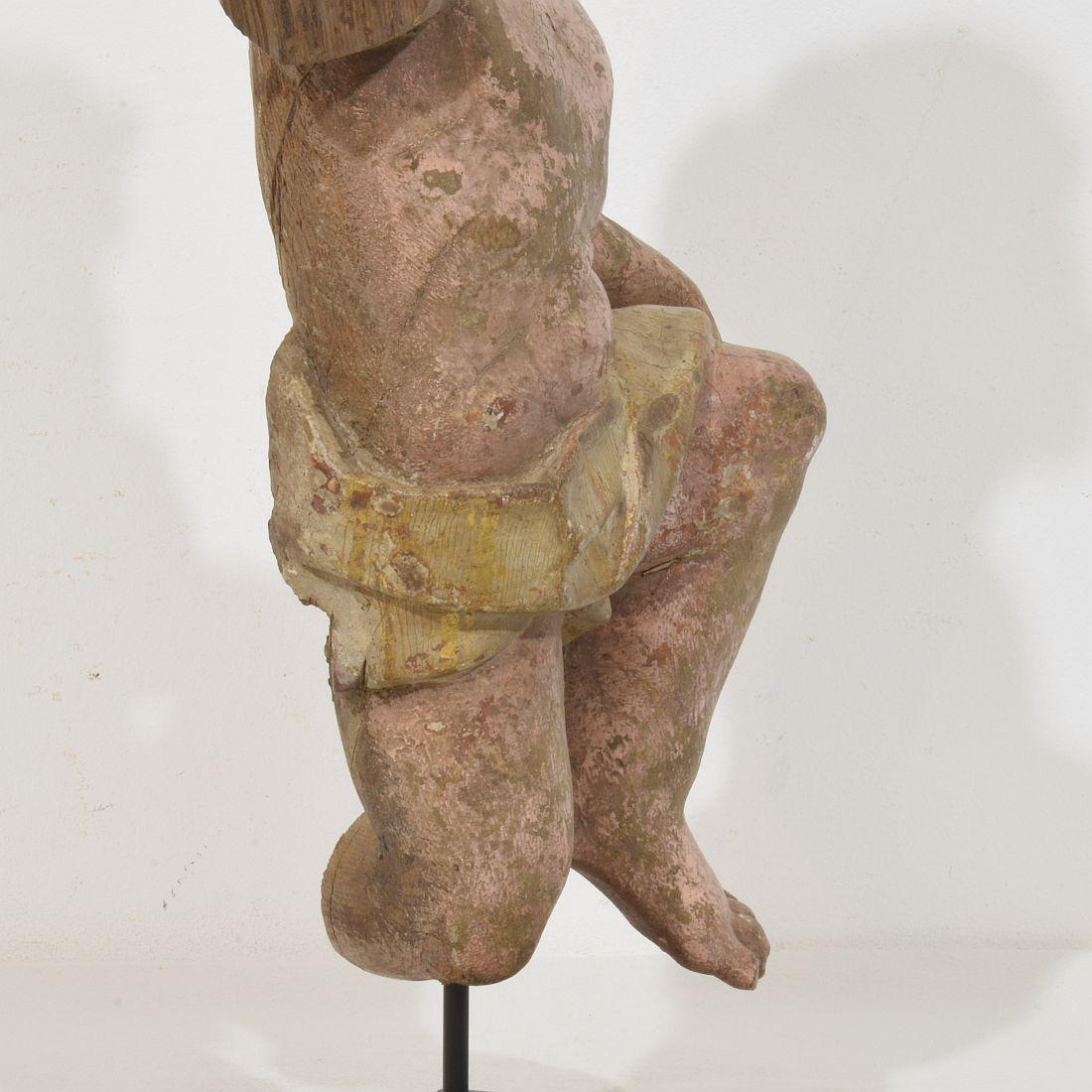 Fragment d'ange baroque italien en bois sculpté à la main du 18e siècle en vente 6