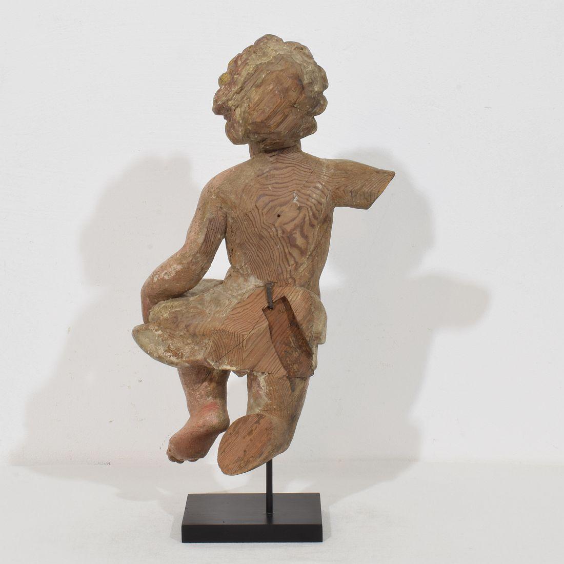 Fragment d'ange baroque italien en bois sculpté à la main du 18e siècle Bon état - En vente à Buisson, FR