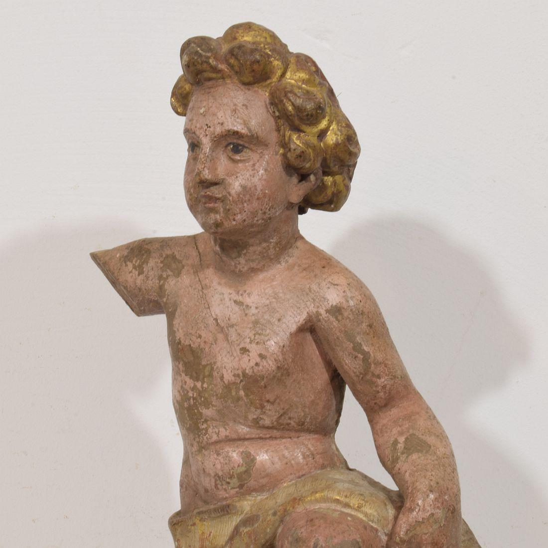 Fragment d'ange baroque italien en bois sculpté à la main du 18e siècle en vente 1