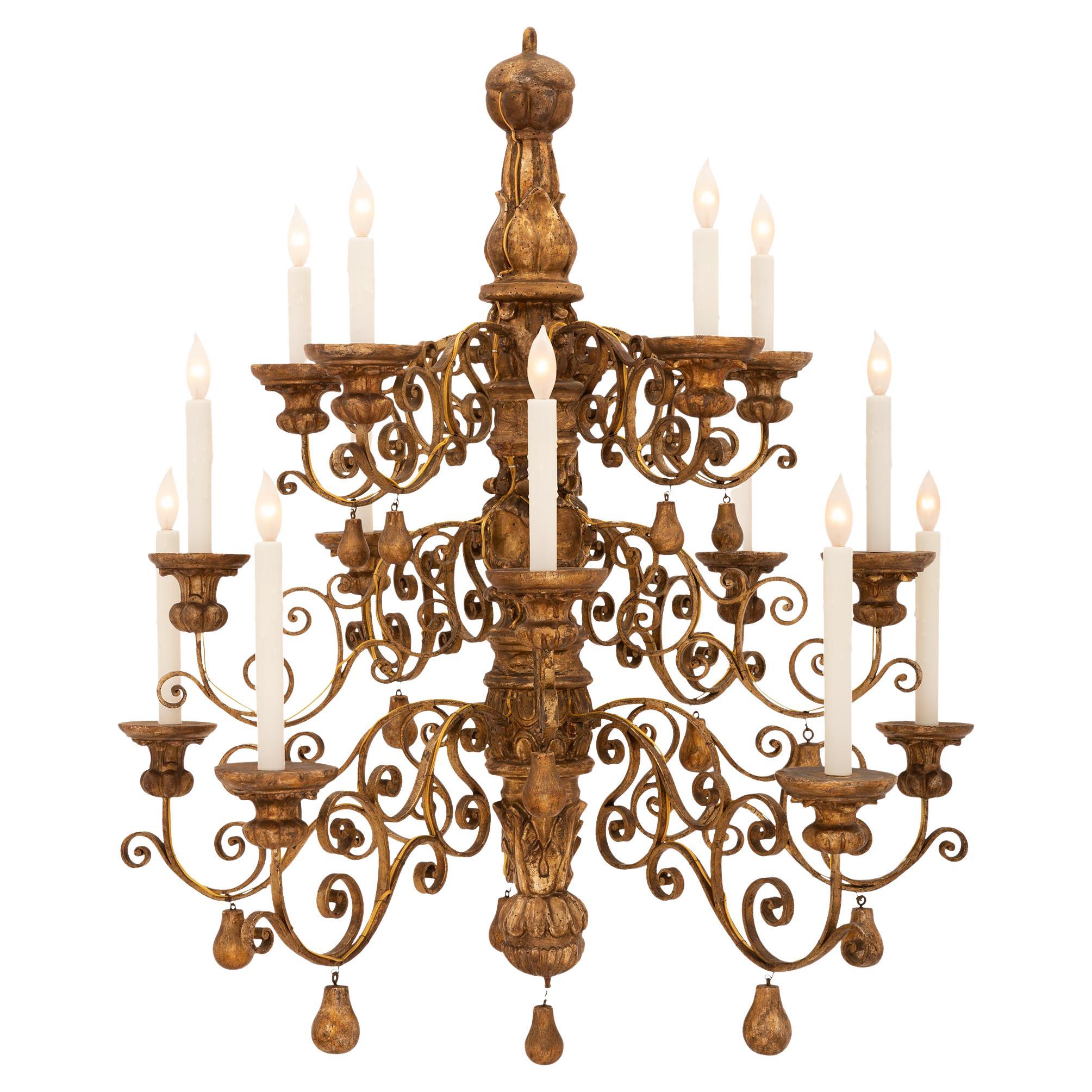 Italian 18th Century Louis XIV Period Mecca and Gilt Metal Chandelier For Sale