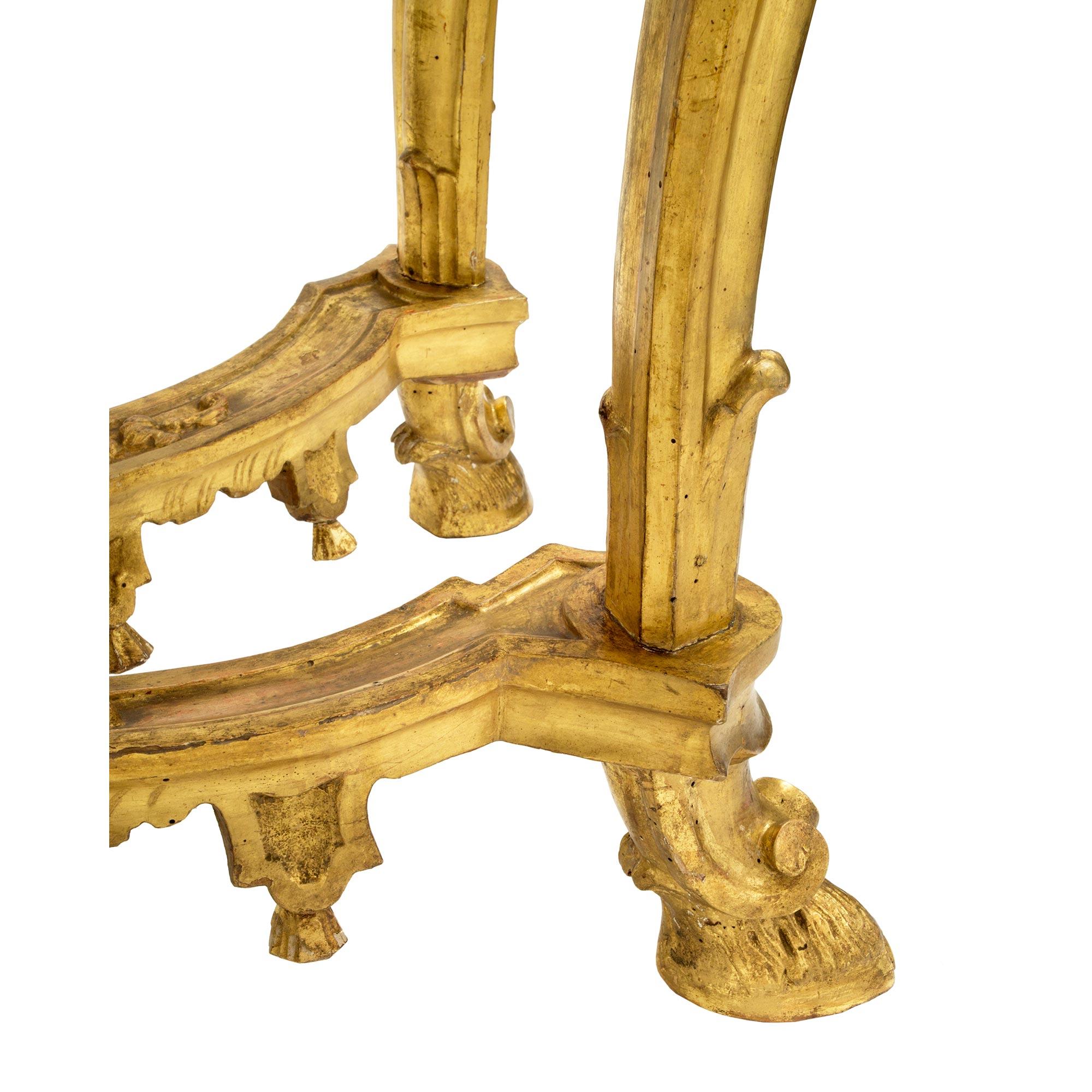 Italian 18th Century Louis XIV Period Venetian Giltwood Console For Sale 4