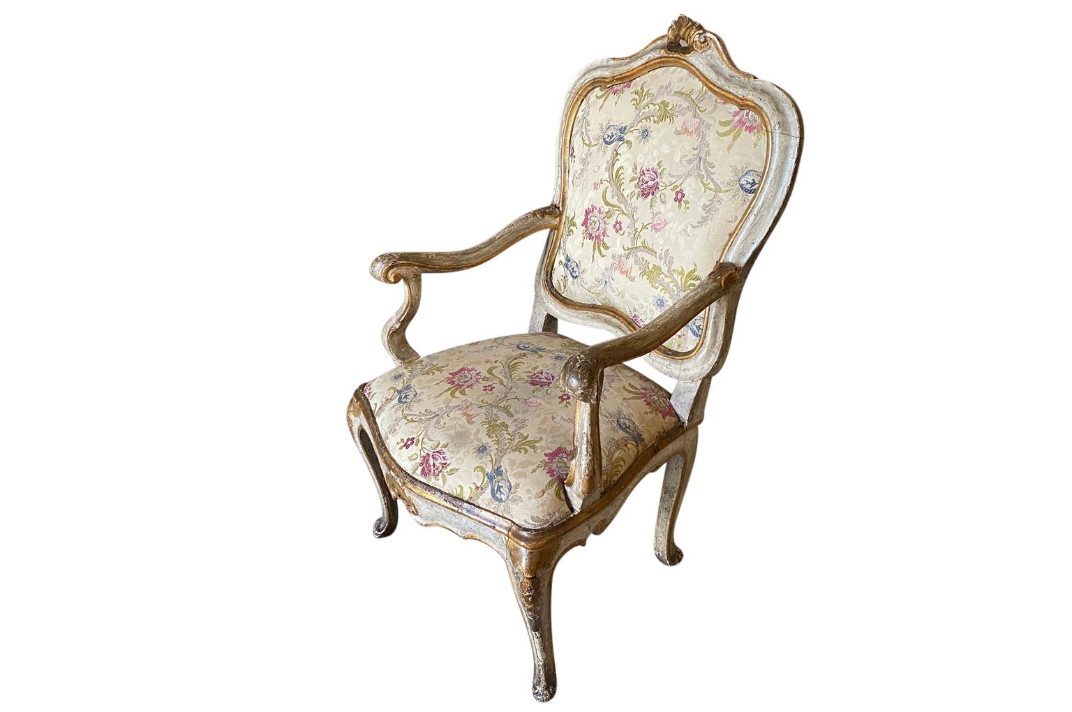 Gilt Italian 18th Century Louis XV Fauteuil, Armchair For Sale
