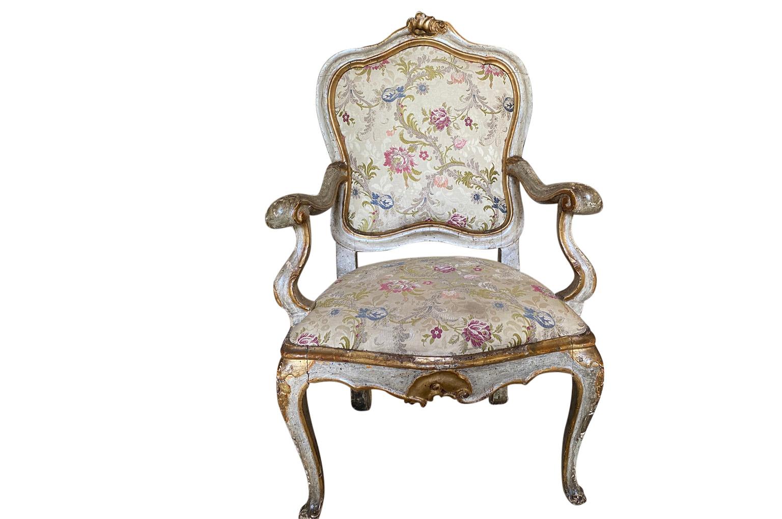 Italian 18th Century Louis XV Fauteuil, Armchair For Sale 2