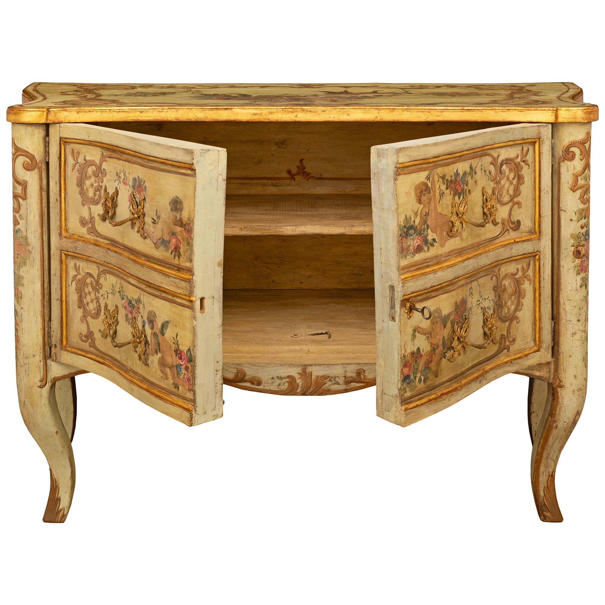 Italian 18th century Louis XV period Giltwood, Ormolu and patinated wood chest In Good Condition For Sale In West Palm Beach, FL