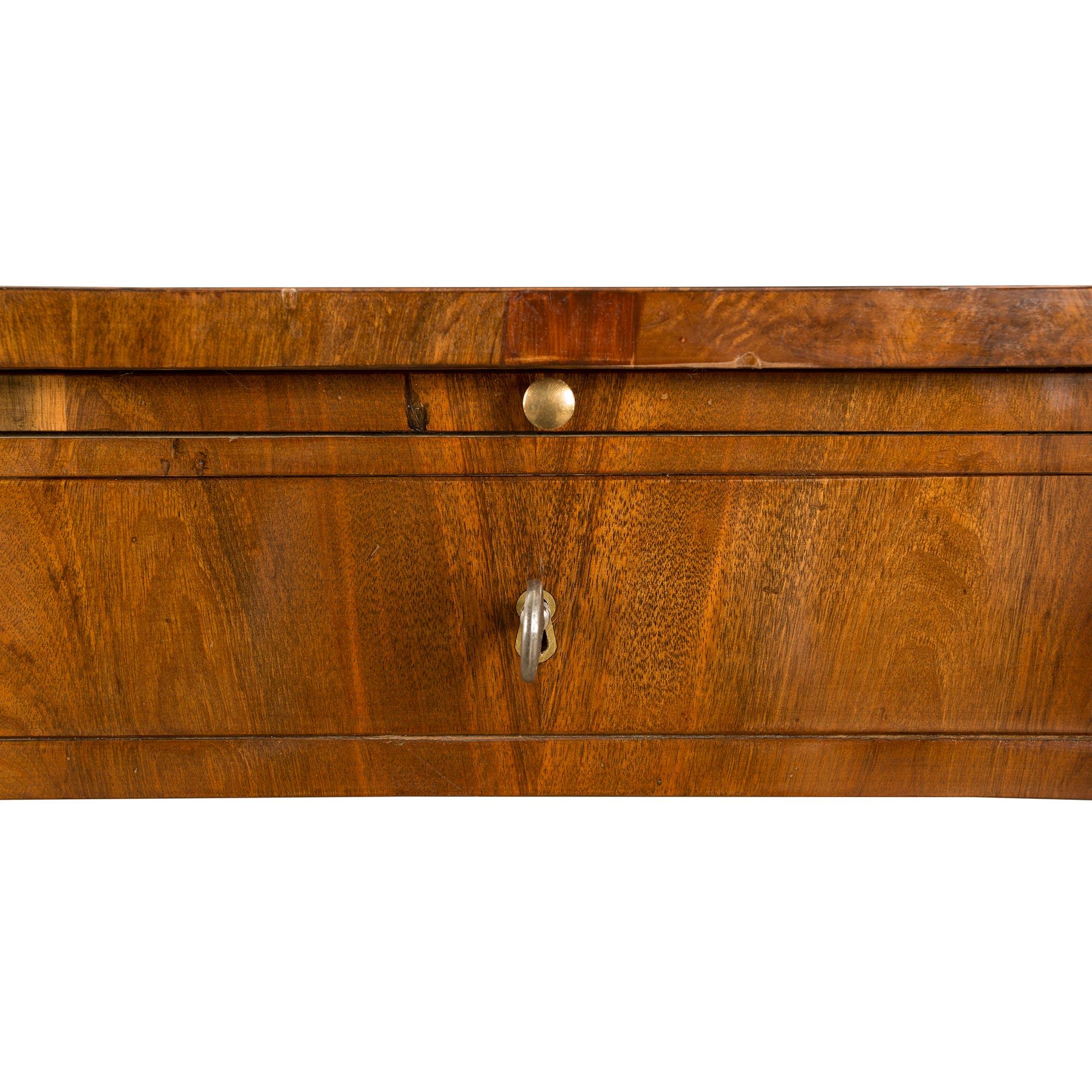 Italian 18th Century Louis XV Period Walnut, Rosewood and Bone Desk For Sale 4