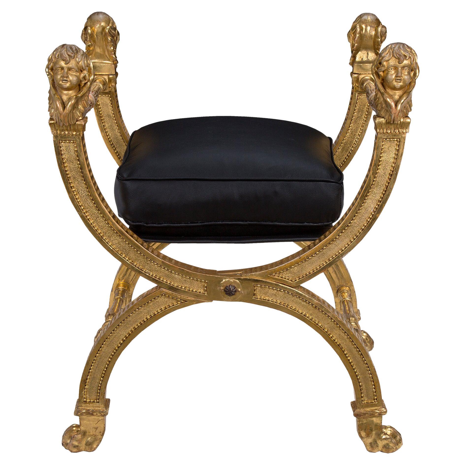 Banc italien en bois doré d'époque Louis XVI du 18ème siècle