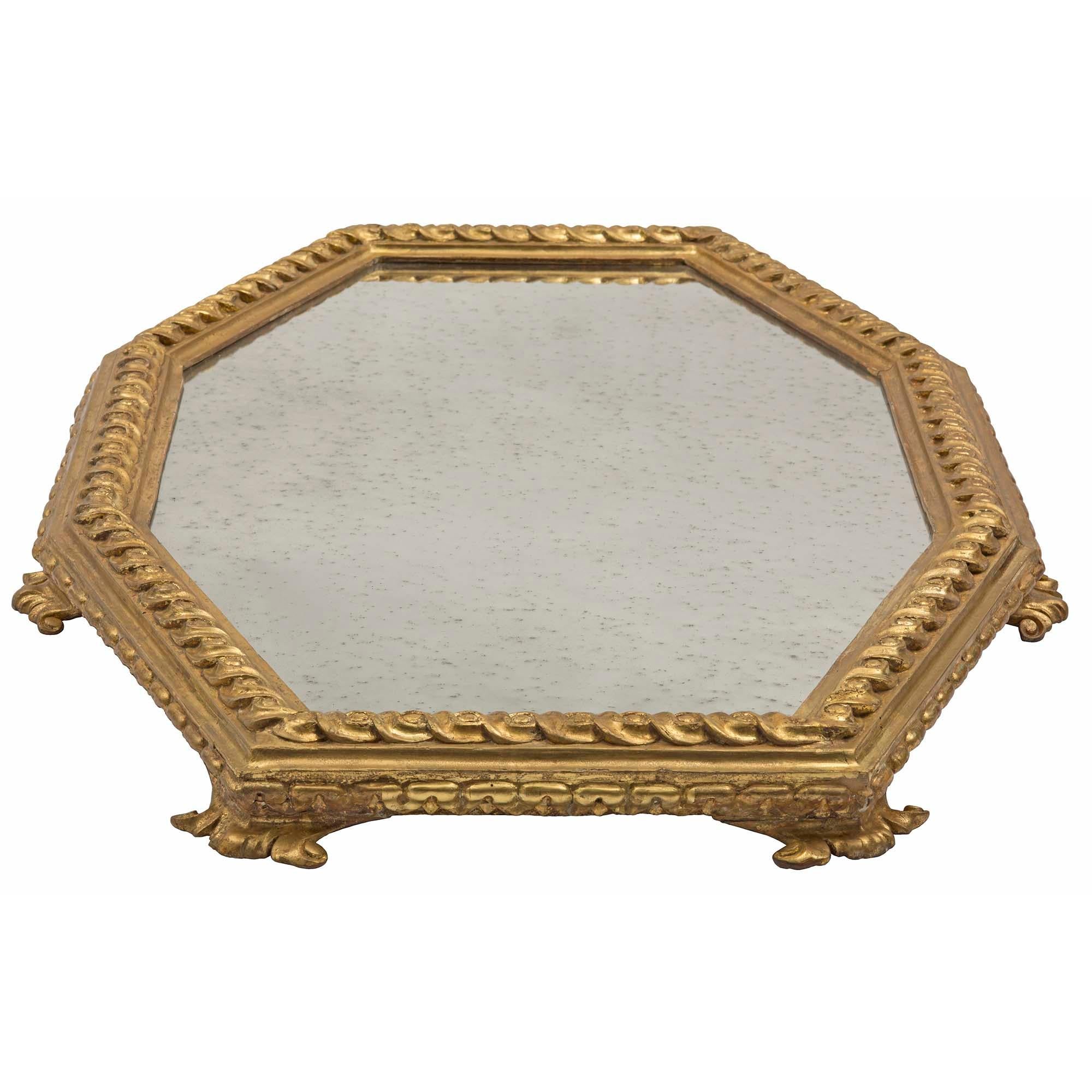 18th Century and Earlier Italian 18th Century Louis XVI Period Giltwood Centerpiece For Sale
