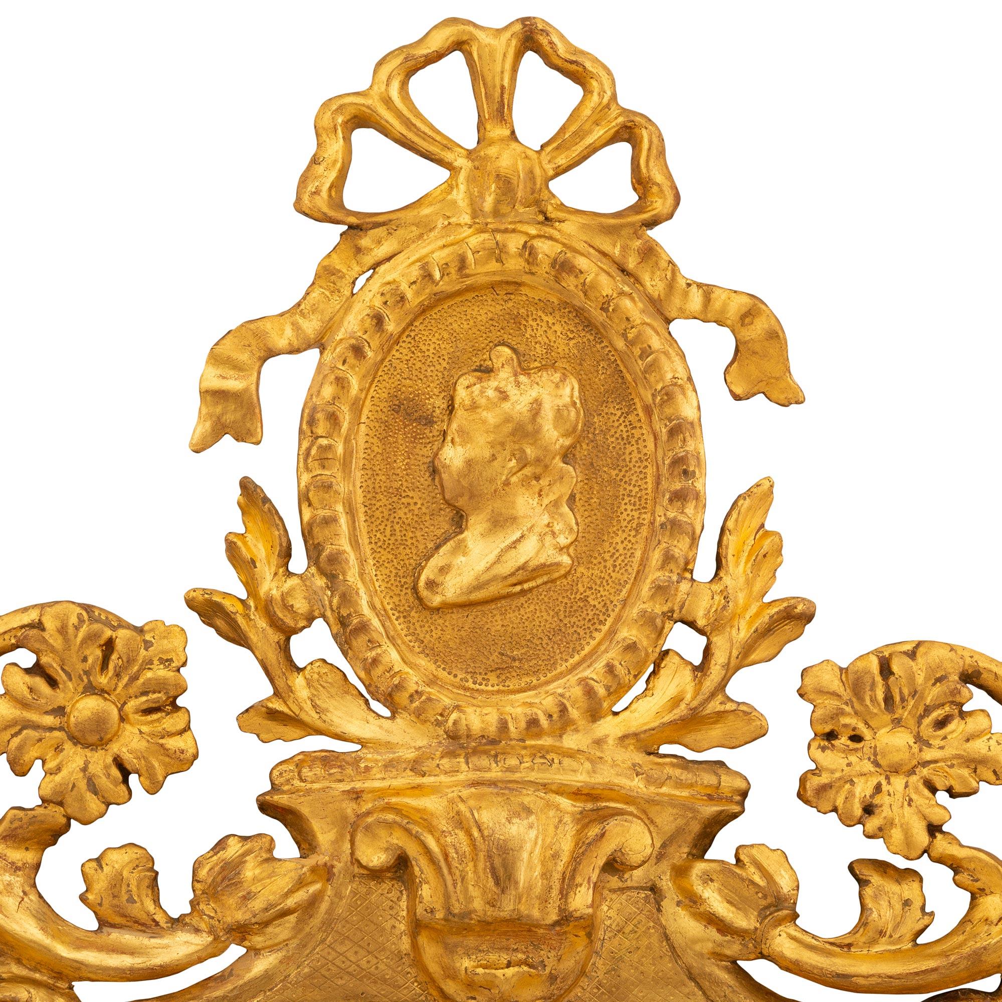 18th Century and Earlier Italian 18th Century Louis XVI Period Giltwood Mirror For Sale