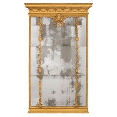 Espejo italiano de madera dorada del siglo XVIII, época Luis XVI