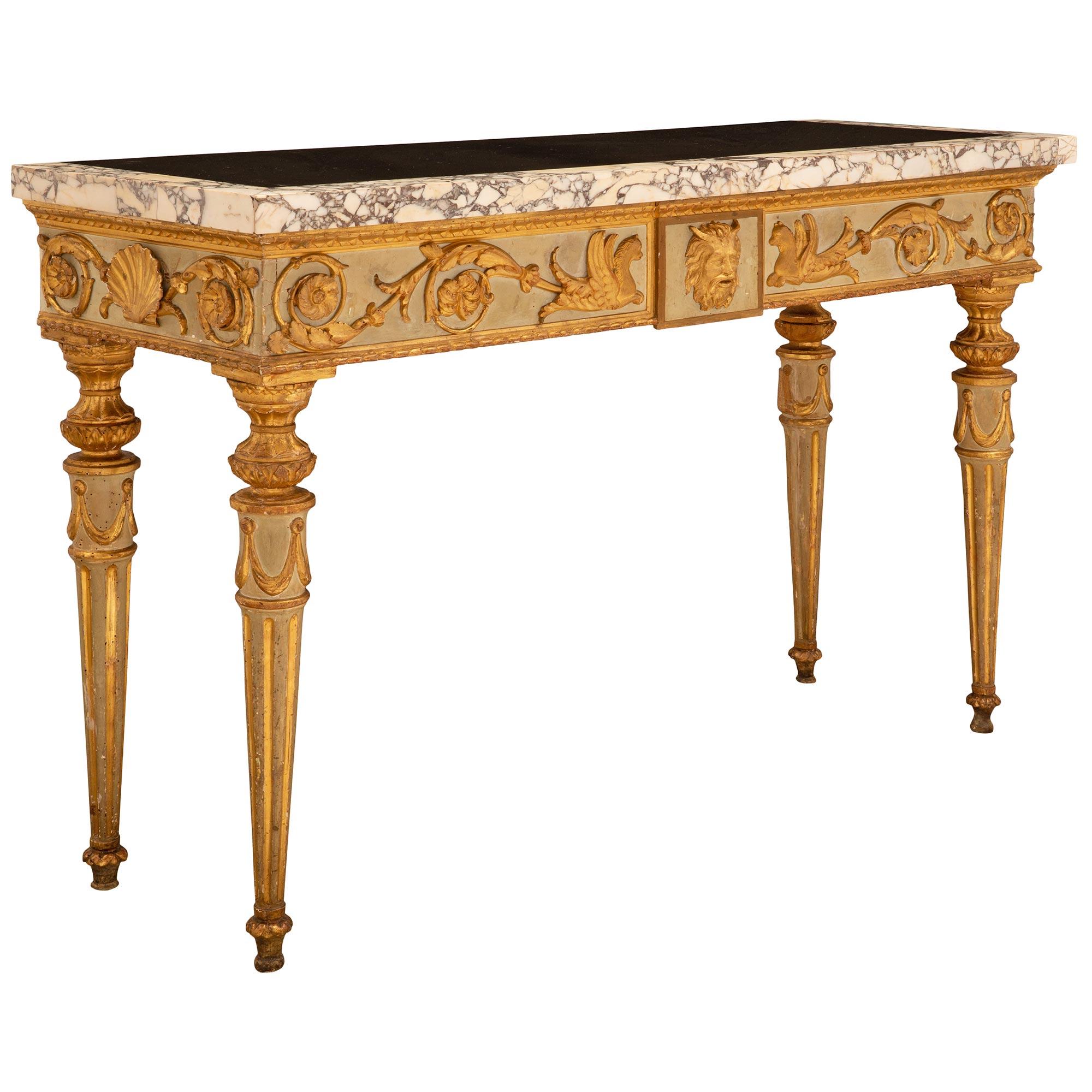 Patiné Console italienne d'époque Louis XVI du 18ème siècle en bois patiné et doré en vente