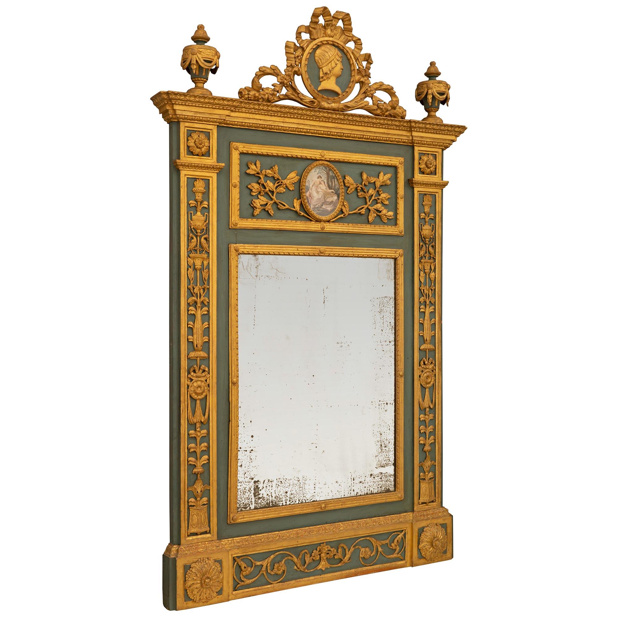 Italian 18th Century Louis XVI Period Patinated and Giltwood Trumeau In Good Condition For Sale In West Palm Beach, FL