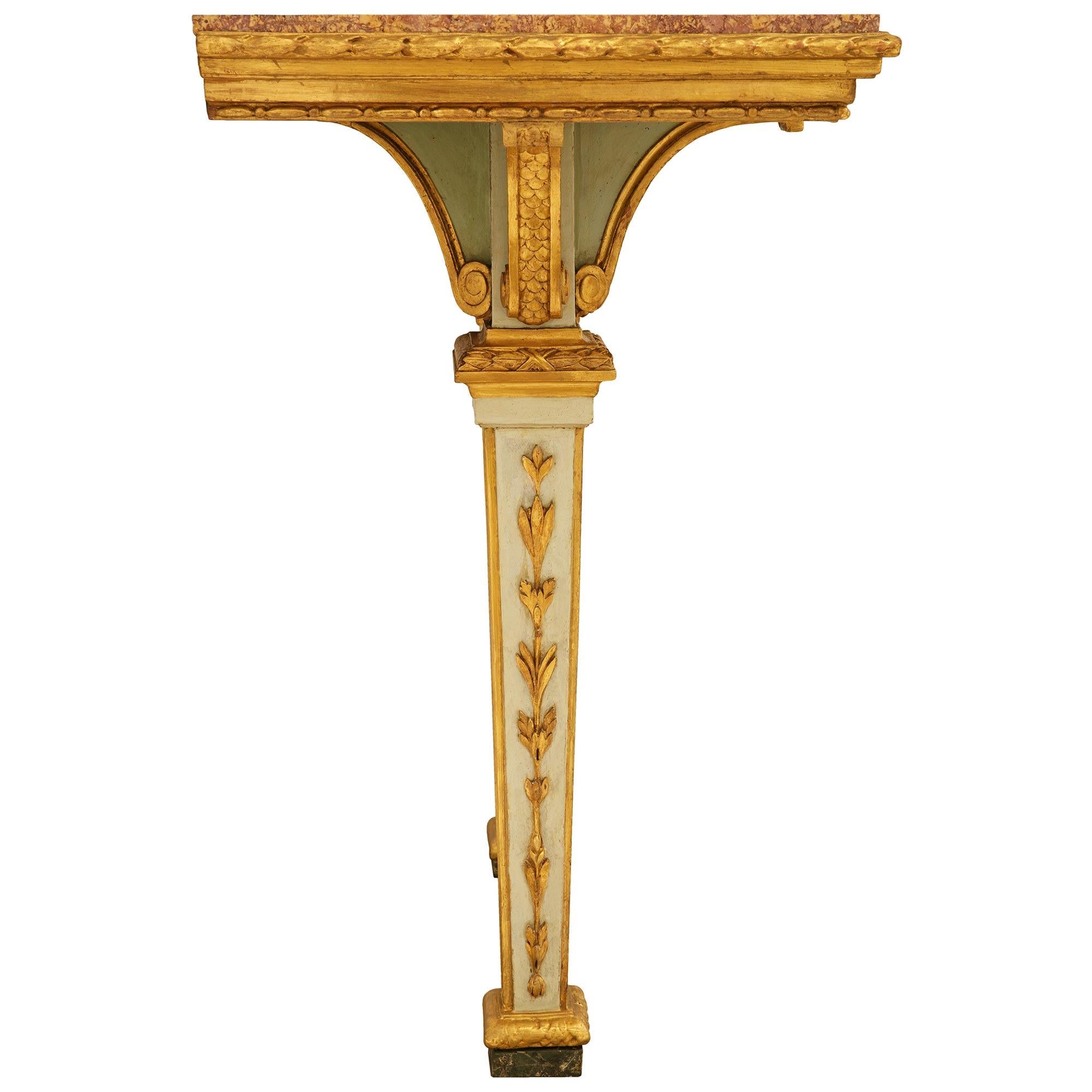 Italienisch 18. Jahrhundert Louis XVI Periode patiniert Holz Giltwood und Marmor Konsole (Patiniert) im Angebot