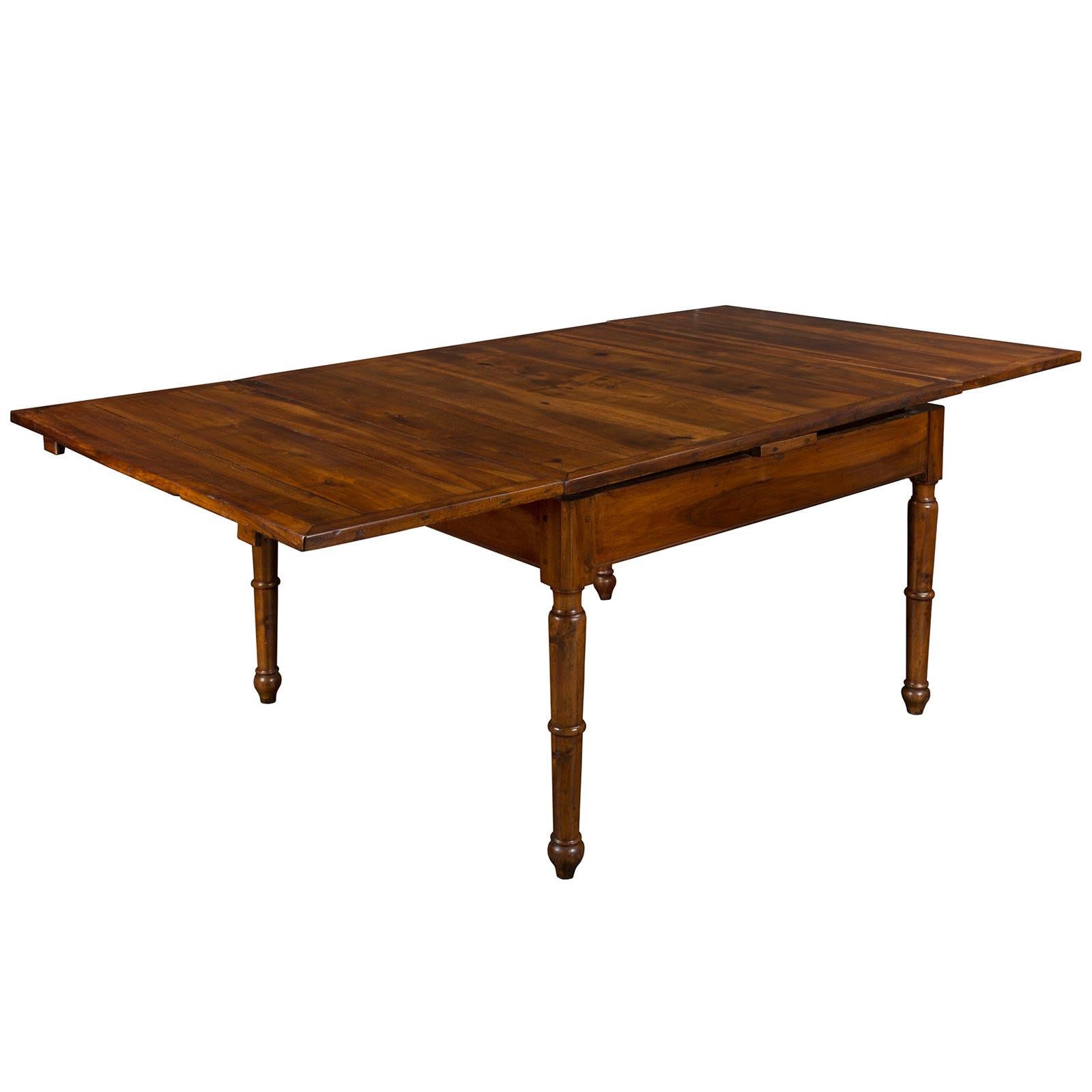 18th Century and Earlier Italian 18th Century Louis XVI Period Walnut Center/Dining Table For Sale