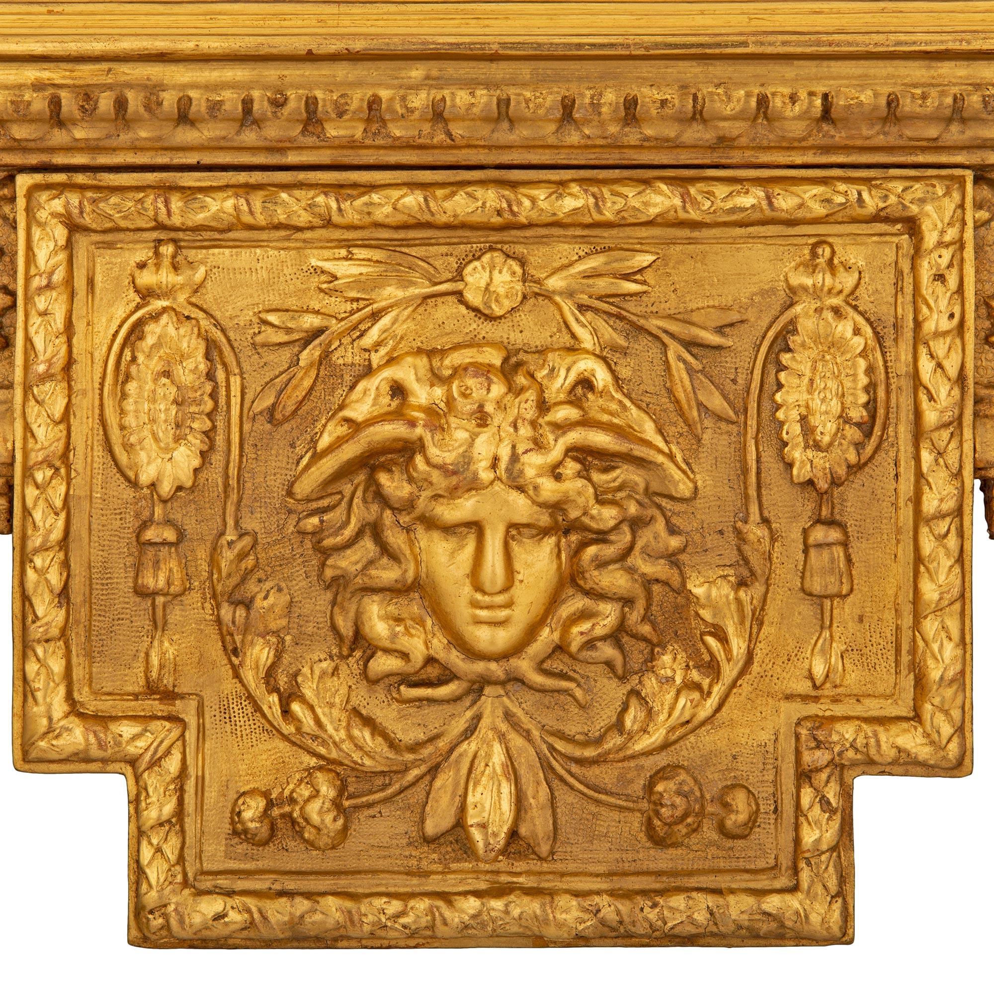 Marbre Console Cotognino du 18ème siècle, style Louis XVI, en bois doré et albâtre en vente