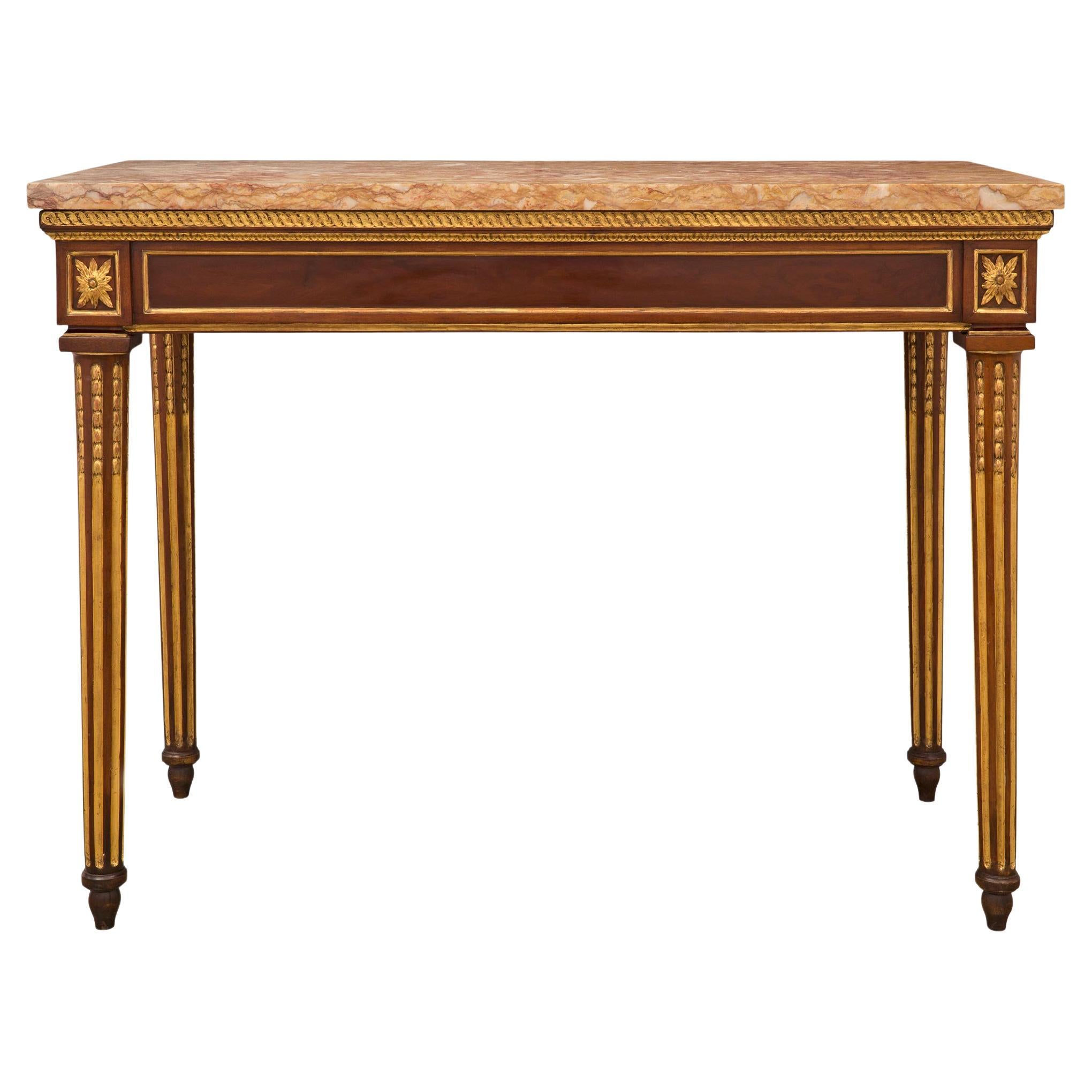 Table centrale italienne Louis XVI du 18ème siècle en noyer, bois doré et marbre