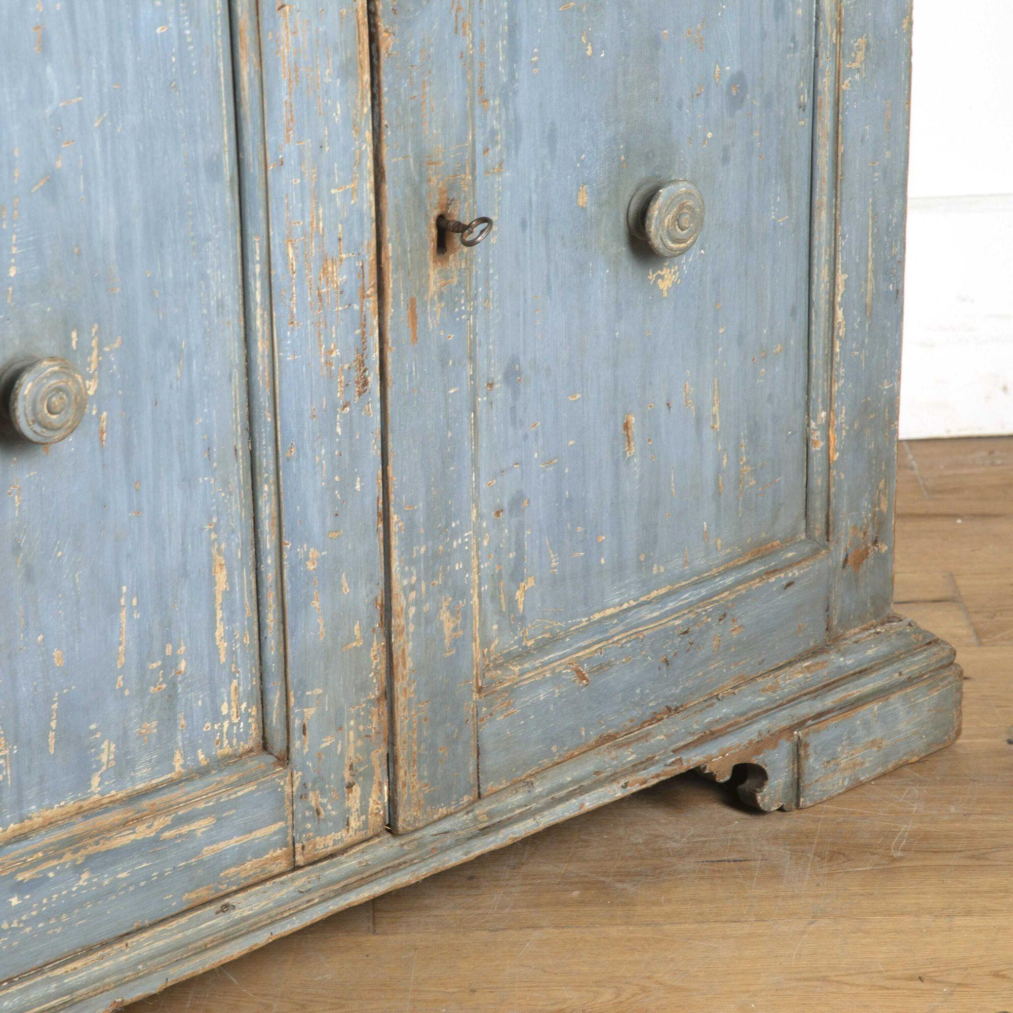 Wood Italian 18th Century Low Cupboard For Sale