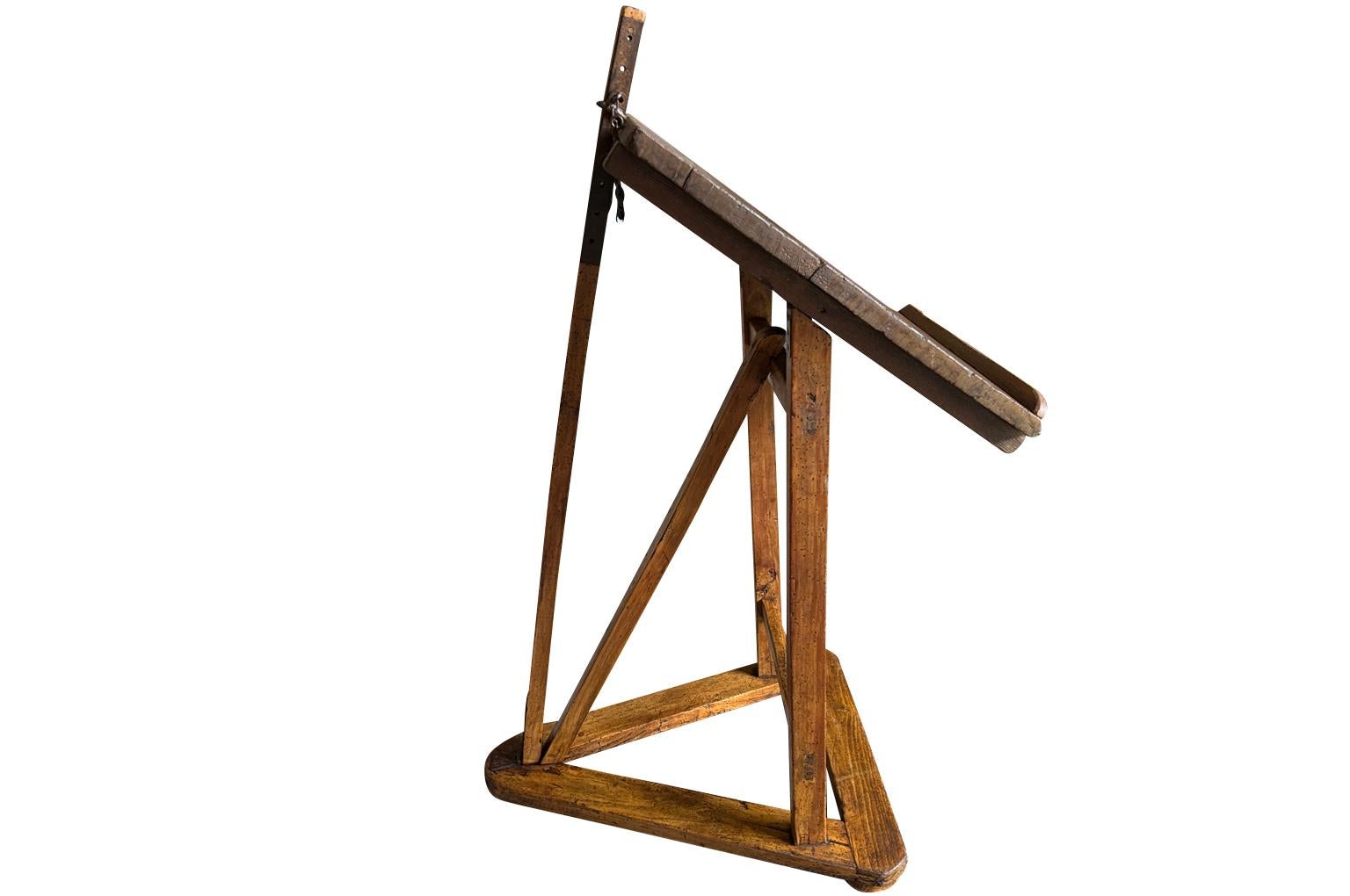 Noyer Lutrin italien du 18ème siècle - Book Stand en vente