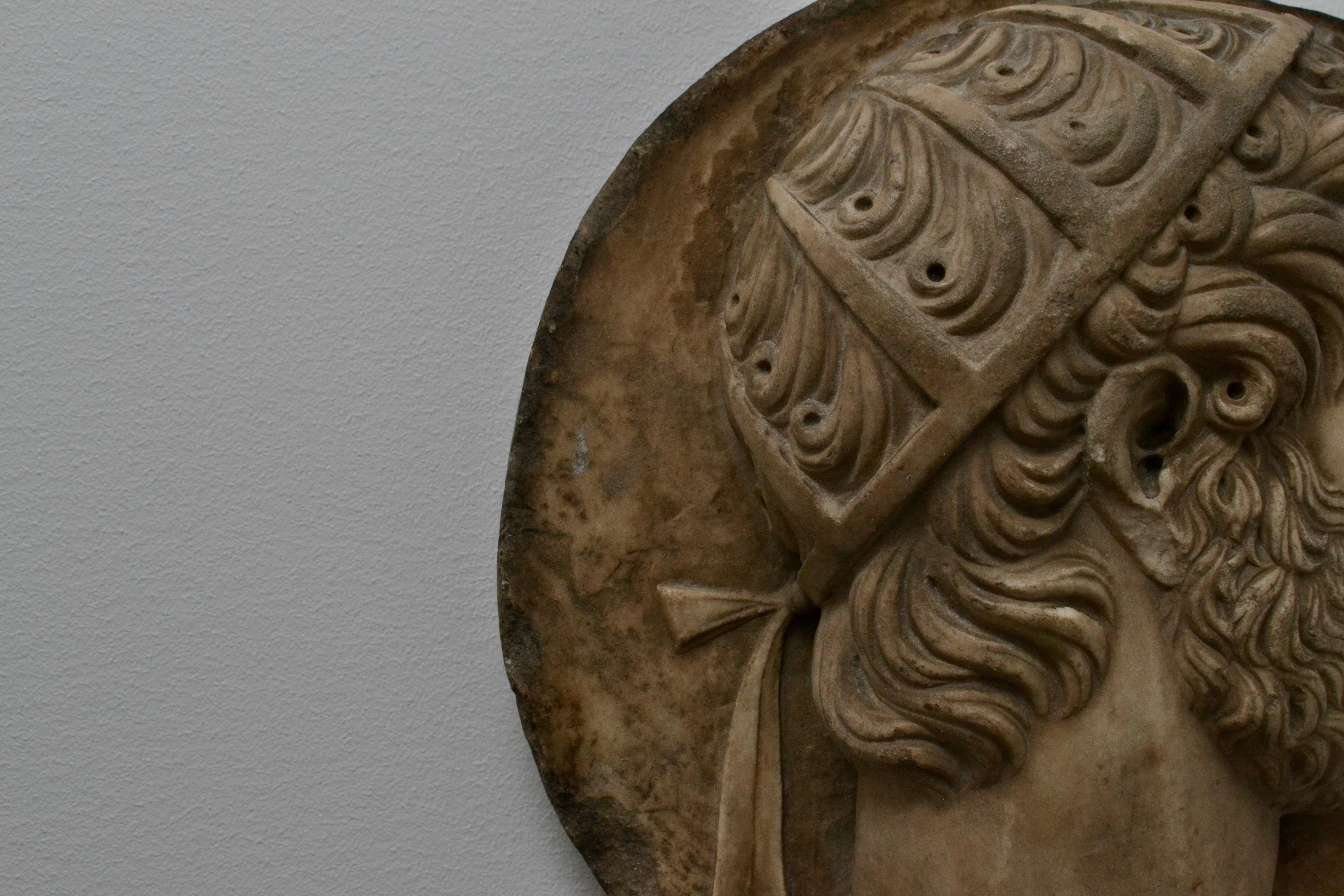 Hand-Carved Italian 18th Century Marble Medallion For Sale