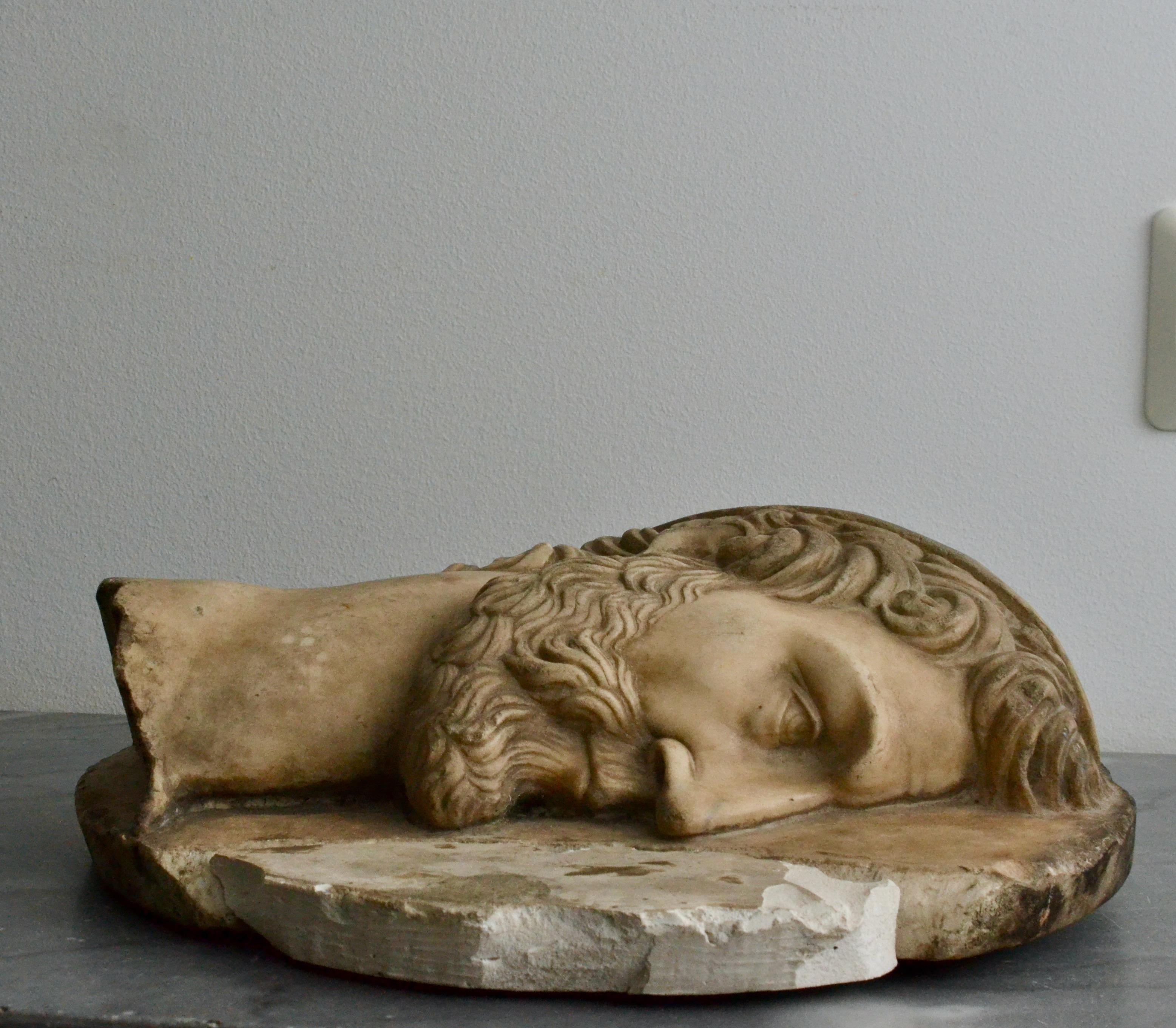 Carrara Marble Italian 18th Century Marble Medallion For Sale