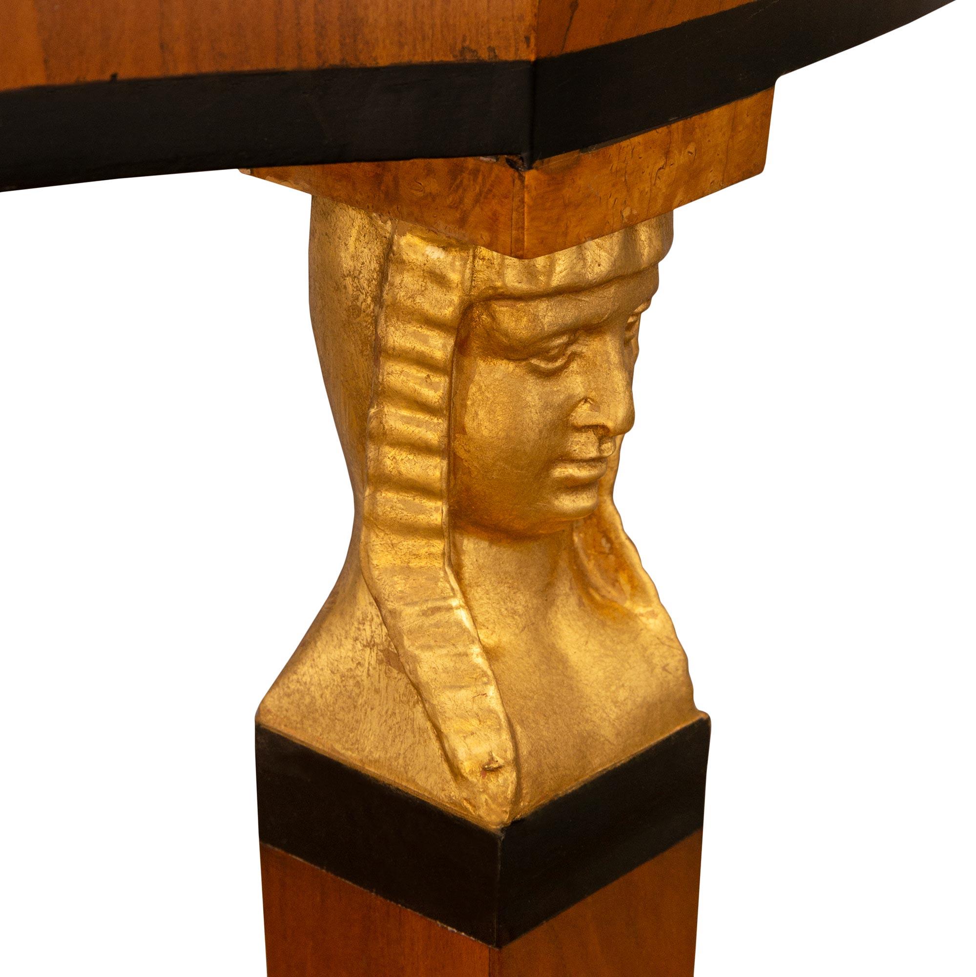 Italienische neoklassizistische Konsole aus dem 18. Konsole aus Giltwood, Nussbaum und Marmor im Angebot 1