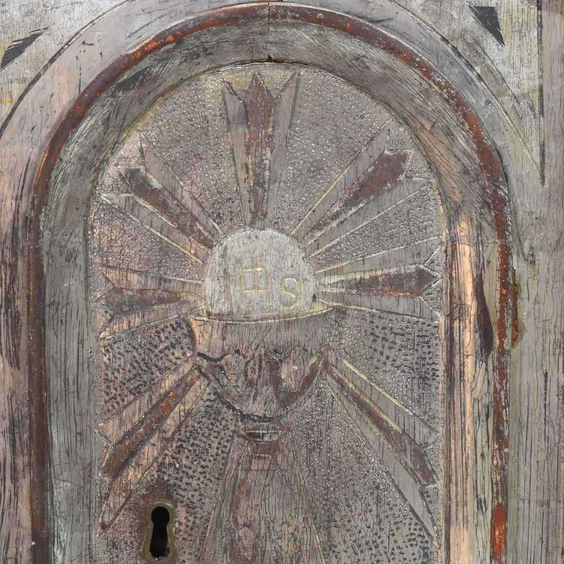 Tabernacolo italiano neoclassico del XVIII secolo in legno dipinto e argentato in vendita 5