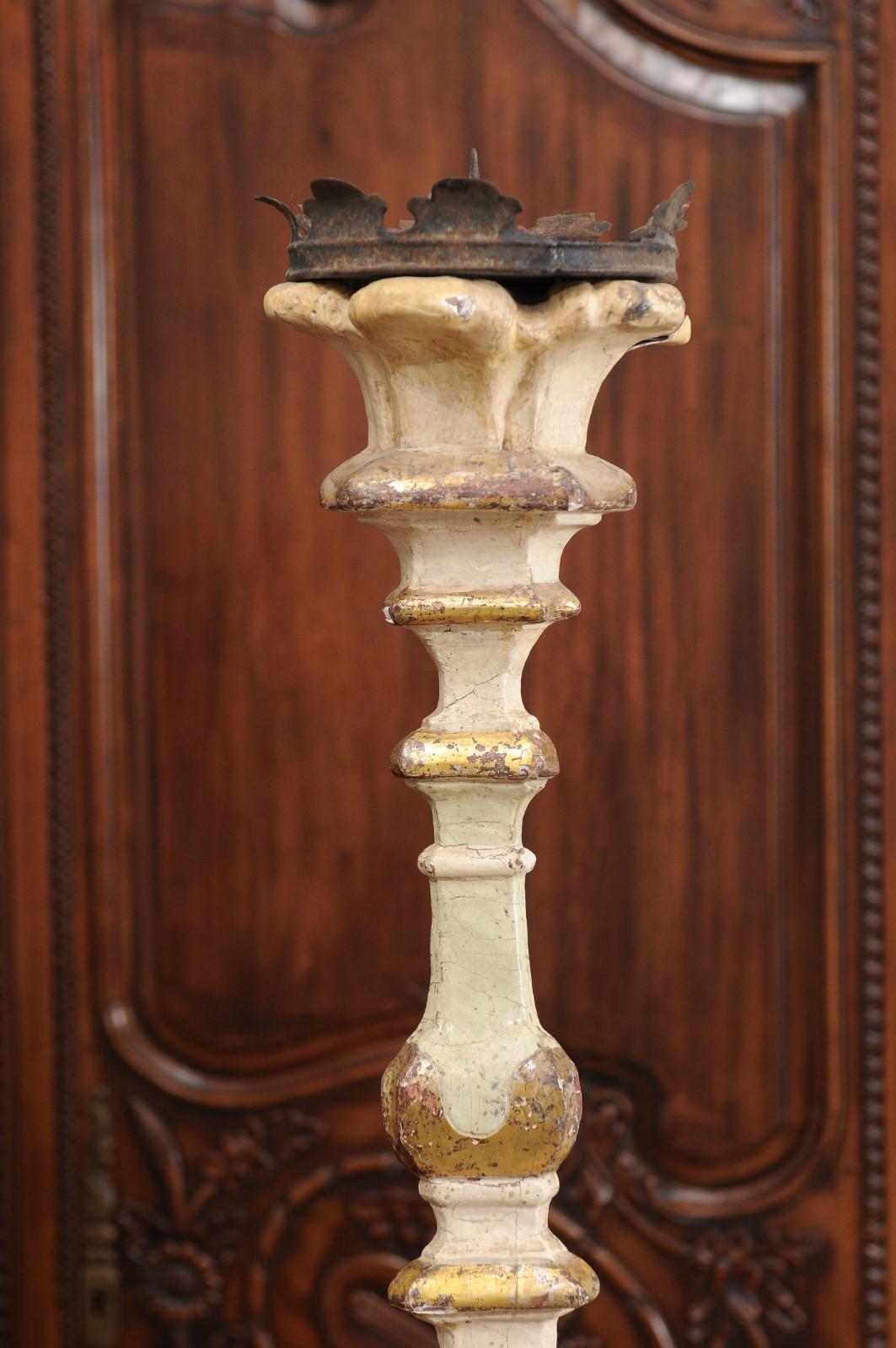 Italian 18th Century Painted Wood Candlestick from Tuscany with Gilt Accents In Good Condition For Sale In Atlanta, GA