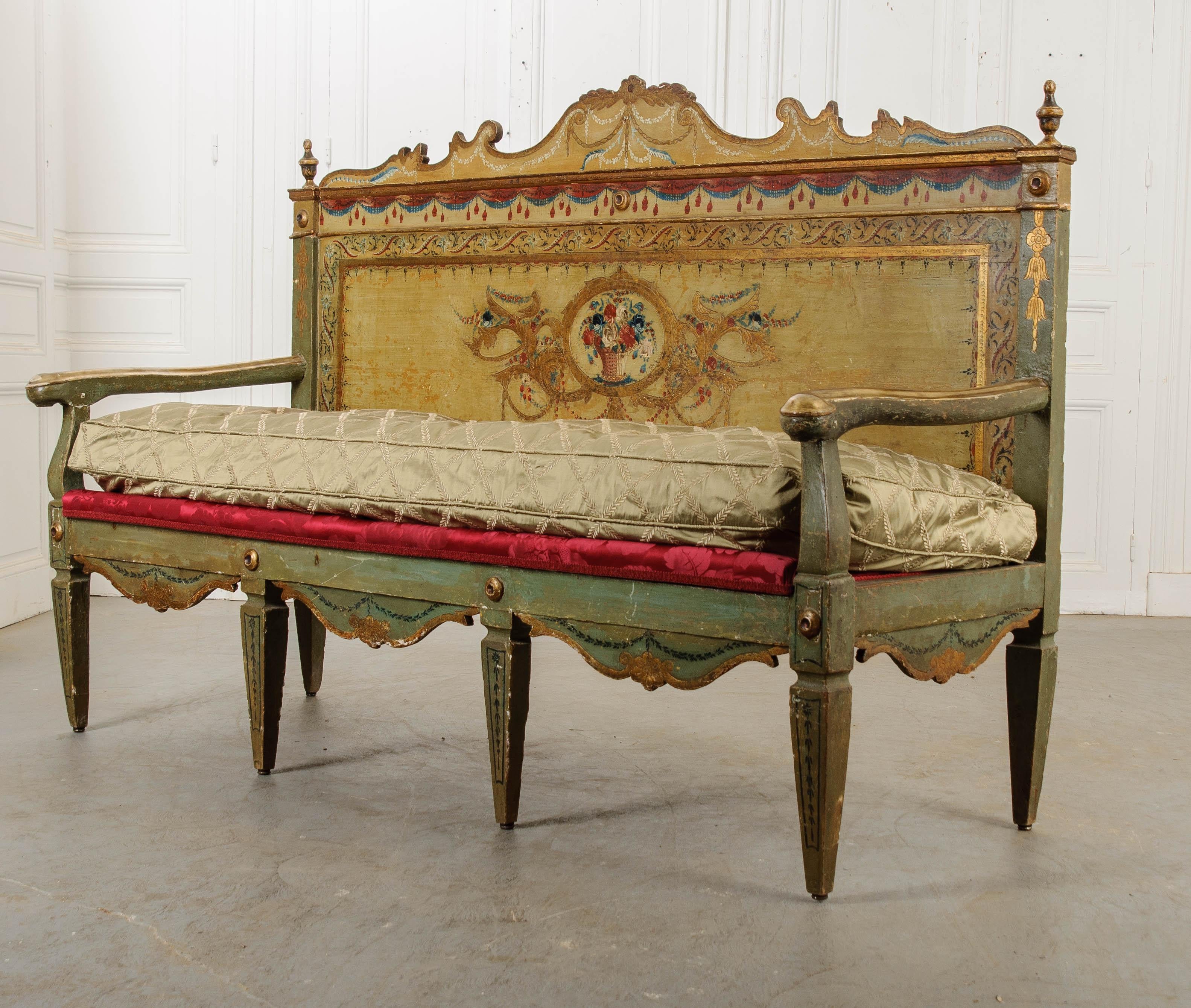 Giltwood Italian 18th Century Parcel-Gilt and Painted Canapé For Sale