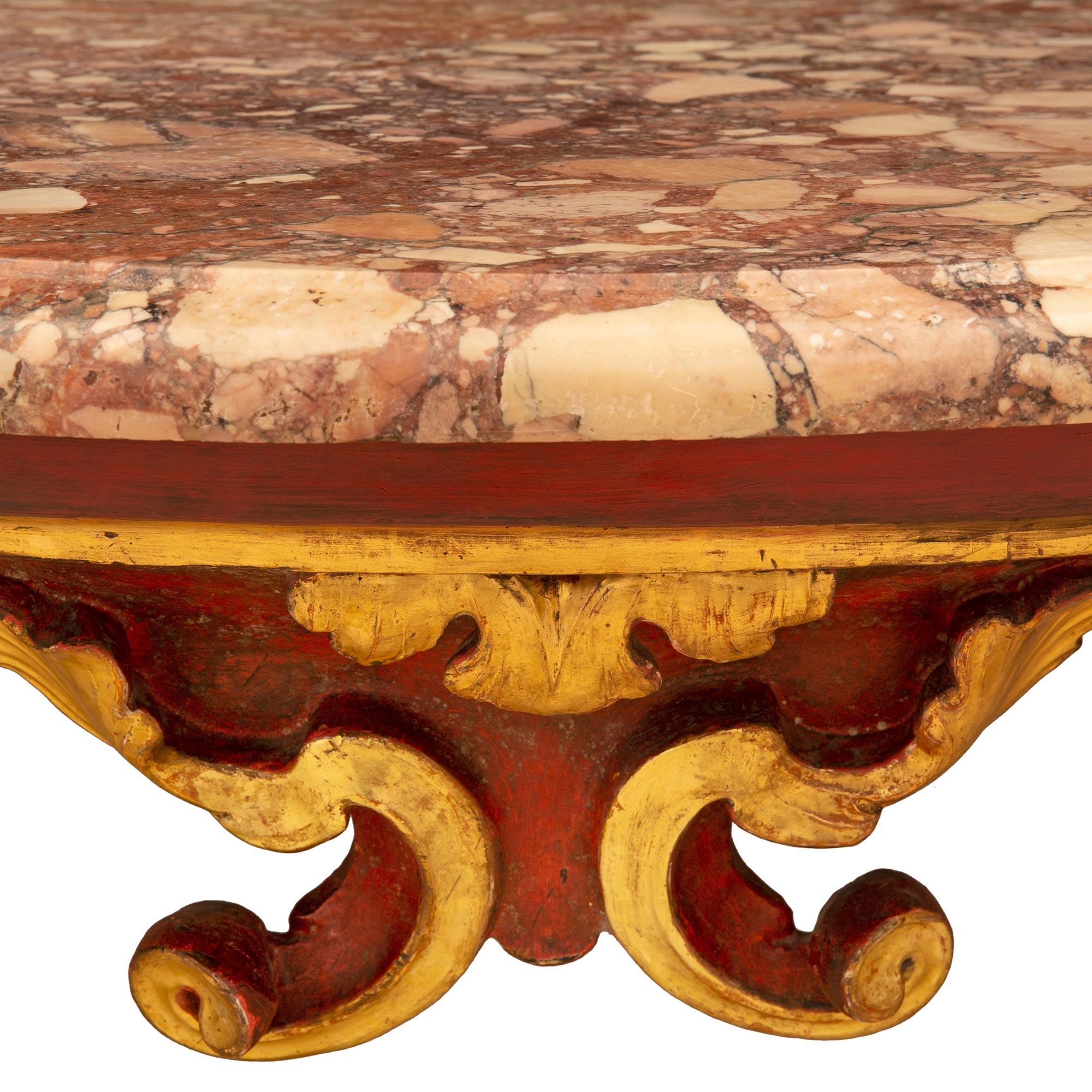 Italian 18th Century Red Polychrome and Giltwood Roman Console For Sale 1