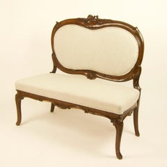 Italian 18th Century Rococo Carved Walnut Sofa or Canape
