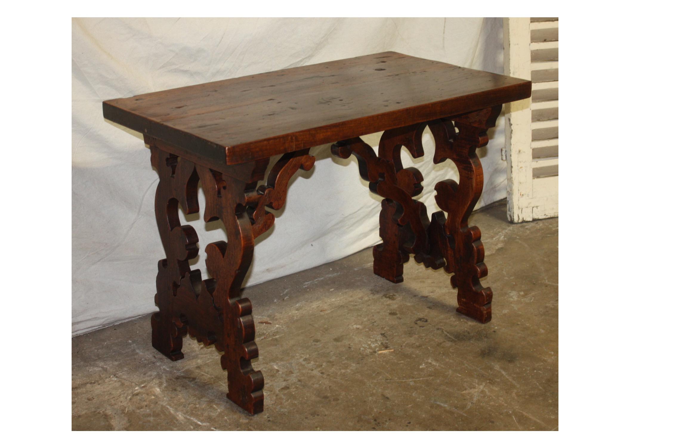 Italian 18th Century Side Table 3