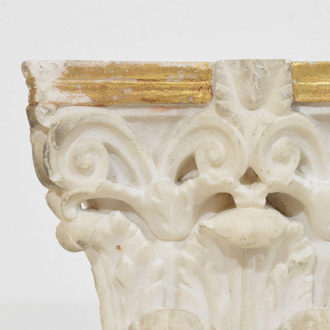 Italian, 18th Century, Small Carved White Marble Capital With Traces Of Gilding For Sale 5