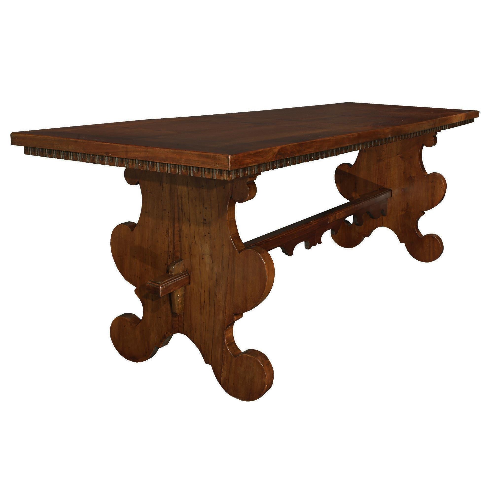 Italian 18th Century Solid Walnut Trestle Table from Tuscany In Good Condition For Sale In West Palm Beach, FL