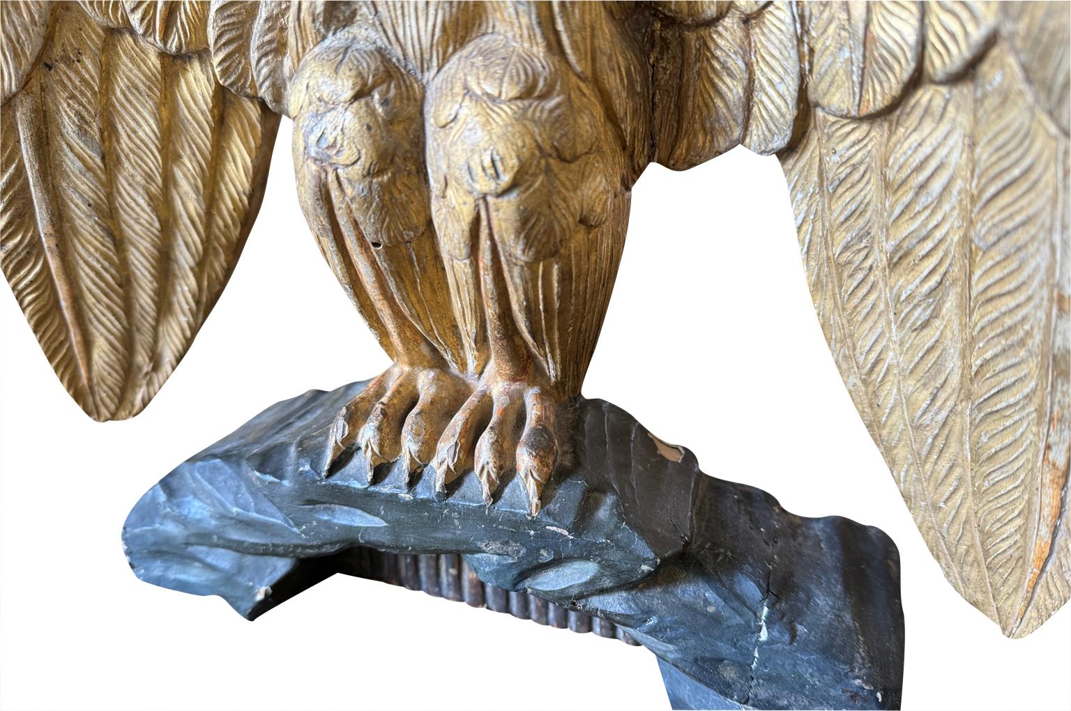 Statue d'aigle italienne du 18ème siècle en vente 1