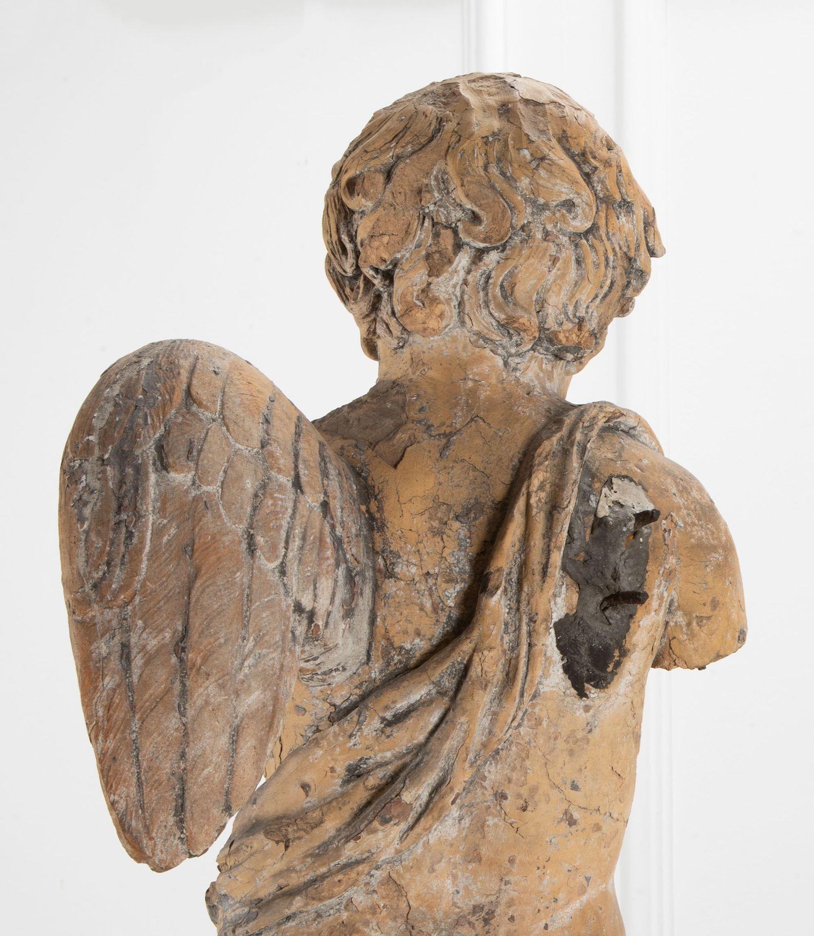 Figura de terracota italiana de Eros del siglo XVIII siglo XVIII y antes
