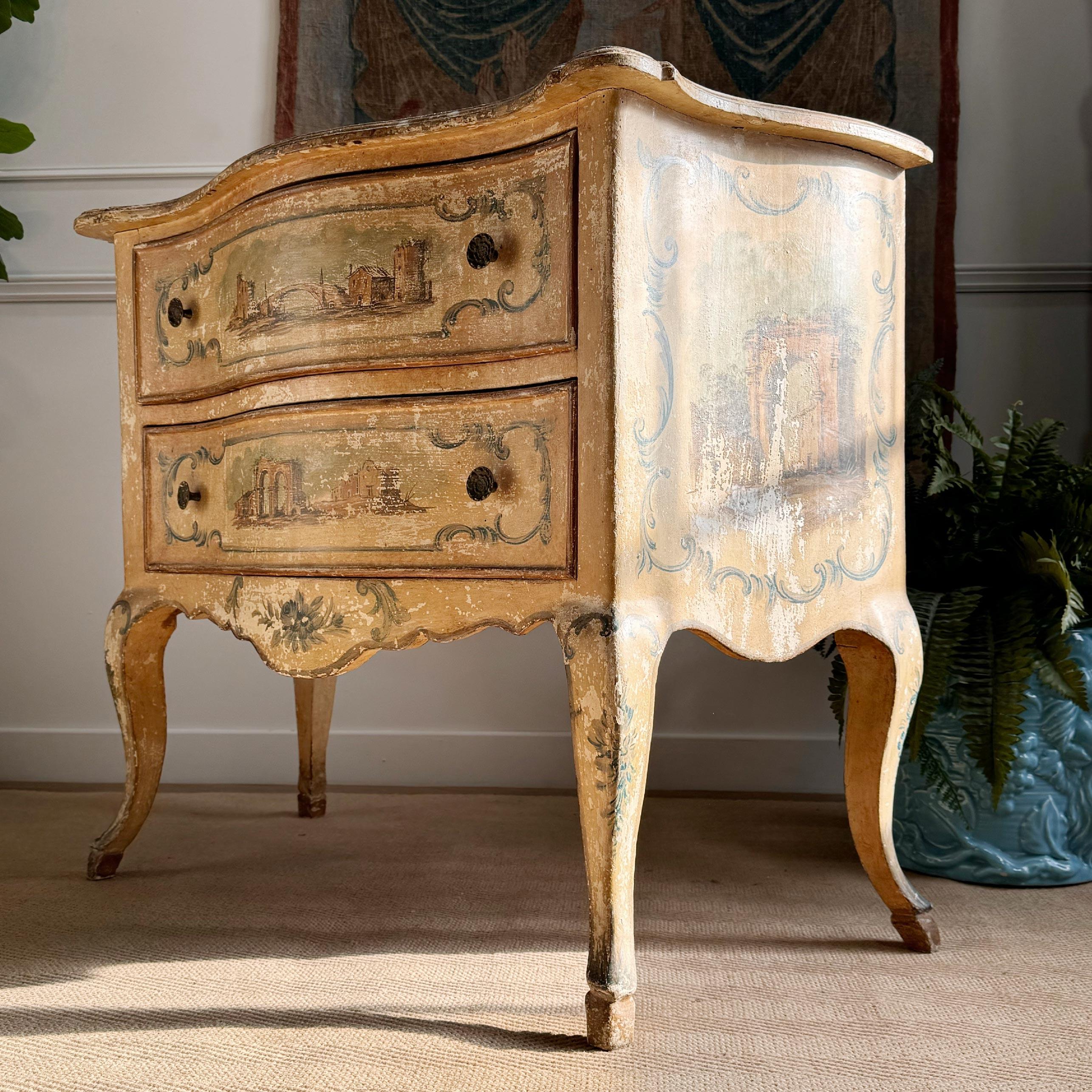 Italian 18th Century Venetian Hand Painted Chest Of Drawers For Sale 12