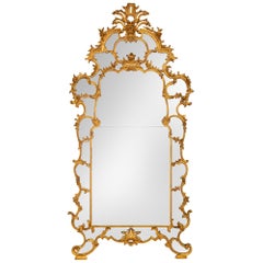 Espejo italiano de madera dorada veneciana del siglo XVIII