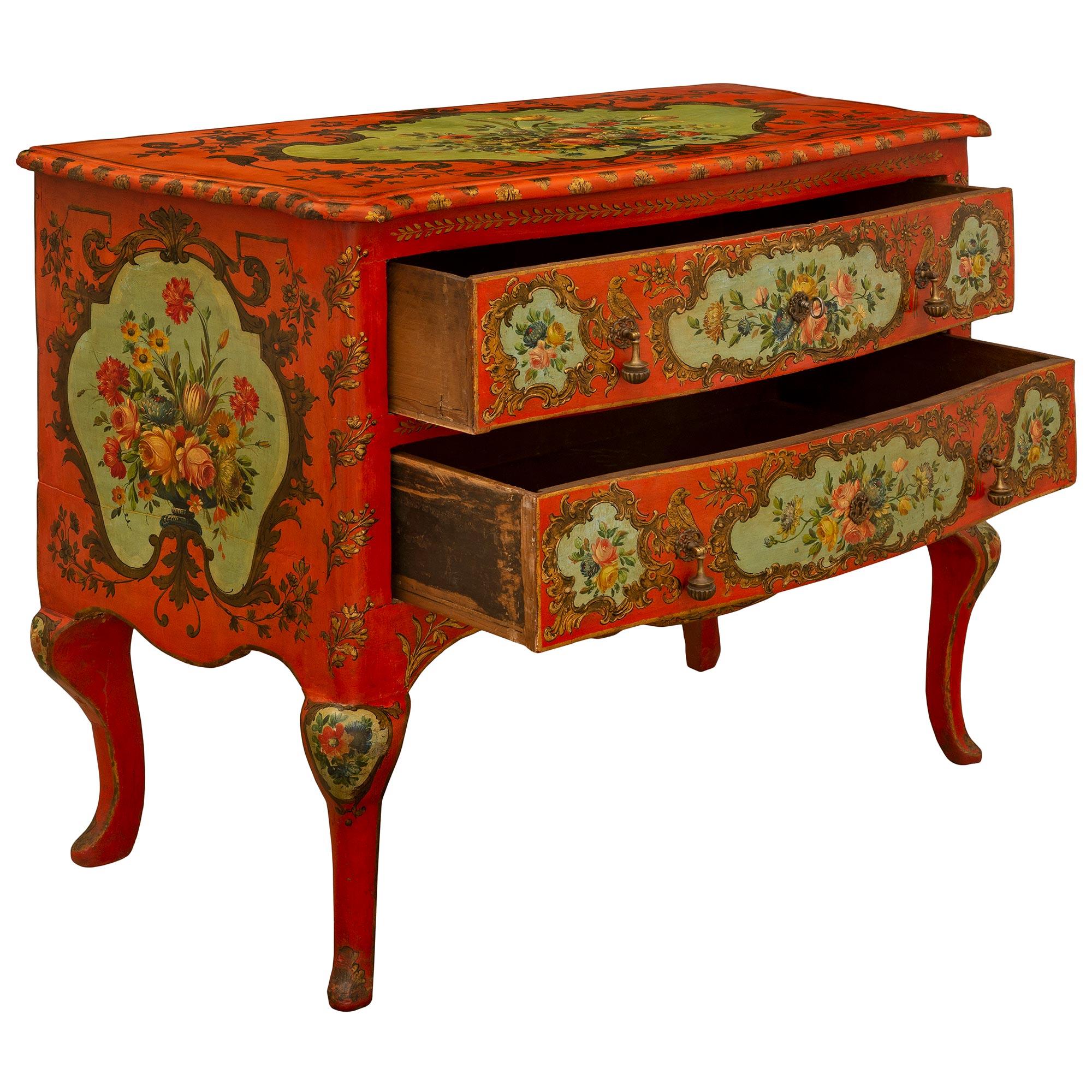 Italian 18th Century Venetian St. Painted Chest In Good Condition For Sale In West Palm Beach, FL