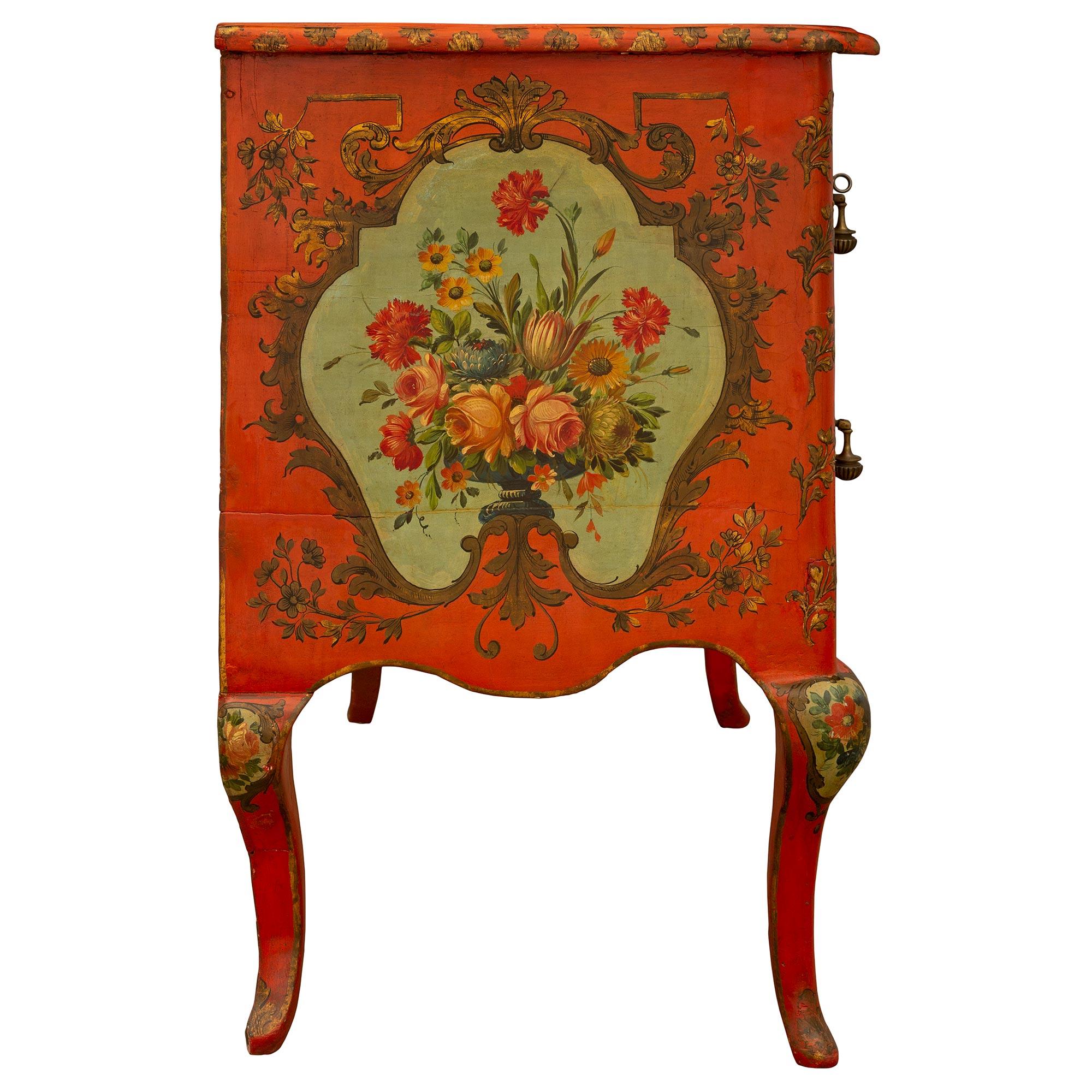 18th Century and Earlier Italian 18th Century Venetian St. Painted Chest For Sale