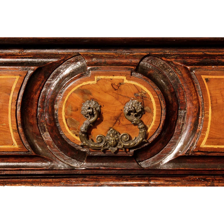 Italian 18th Century Walnut and Stained Pine Baroque Commode For Sale ...