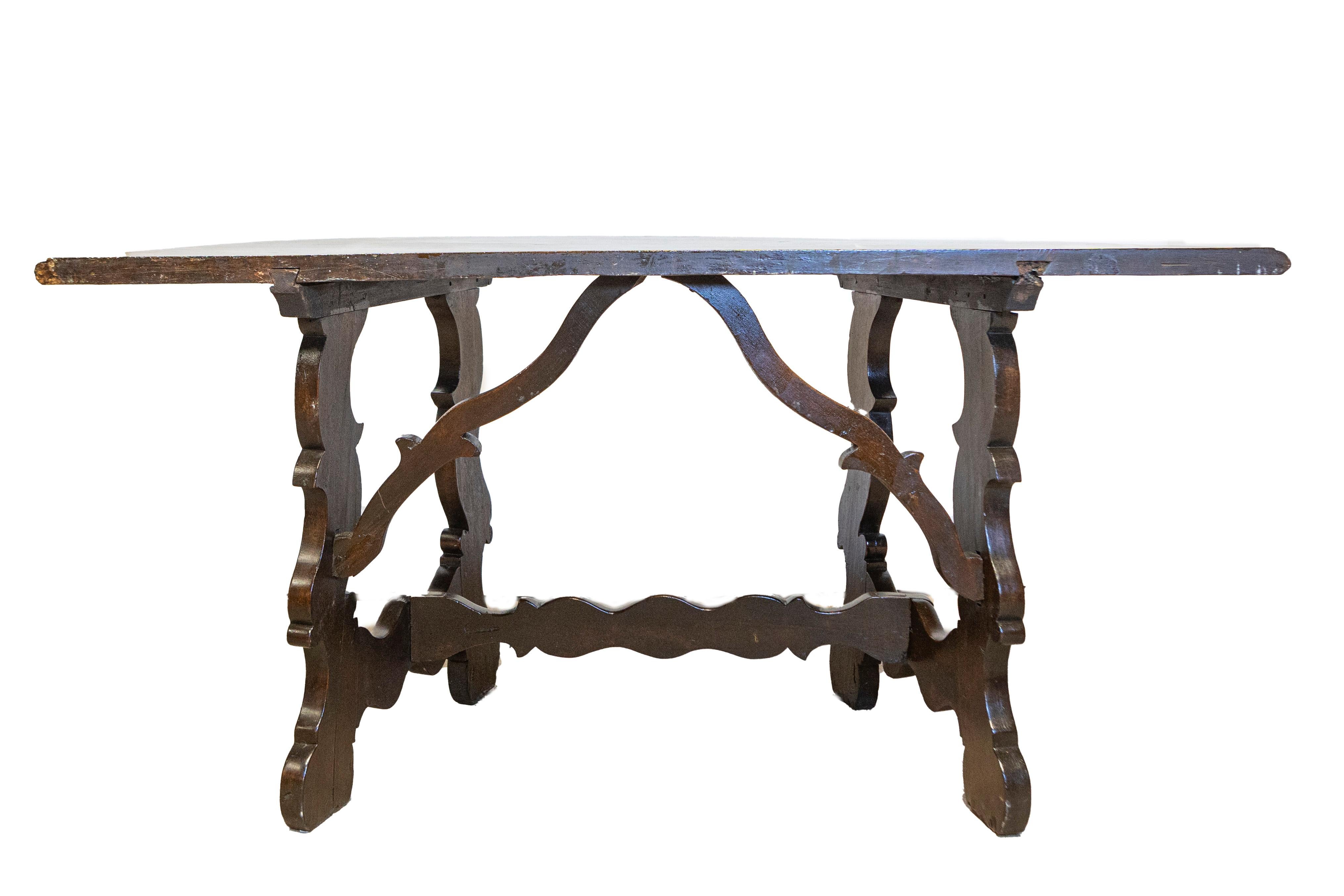 Carved Italian 18th Century  Walnut Baroque Fratino Console Table with Lyre Shaped Base For Sale