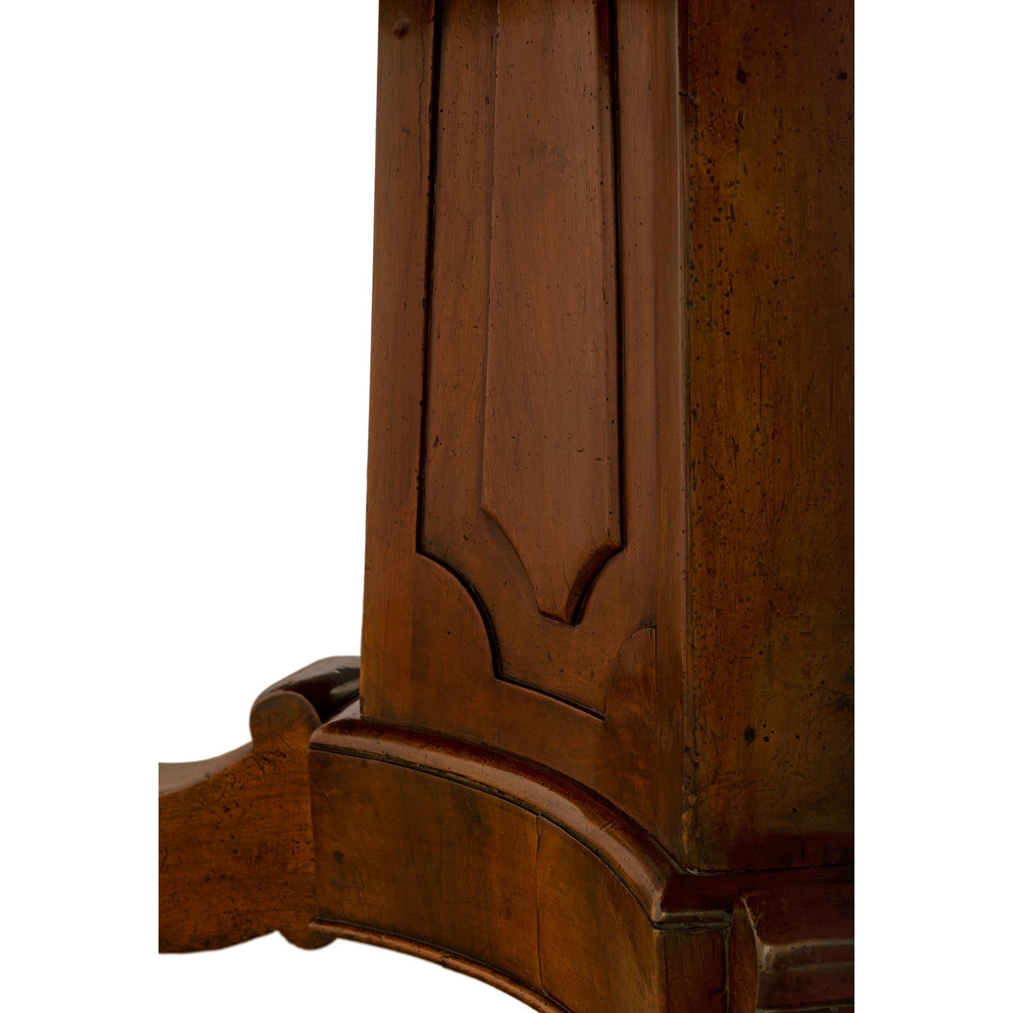 18th Century and Earlier Italian 18th Century Walnut Center Table from Tuscany For Sale