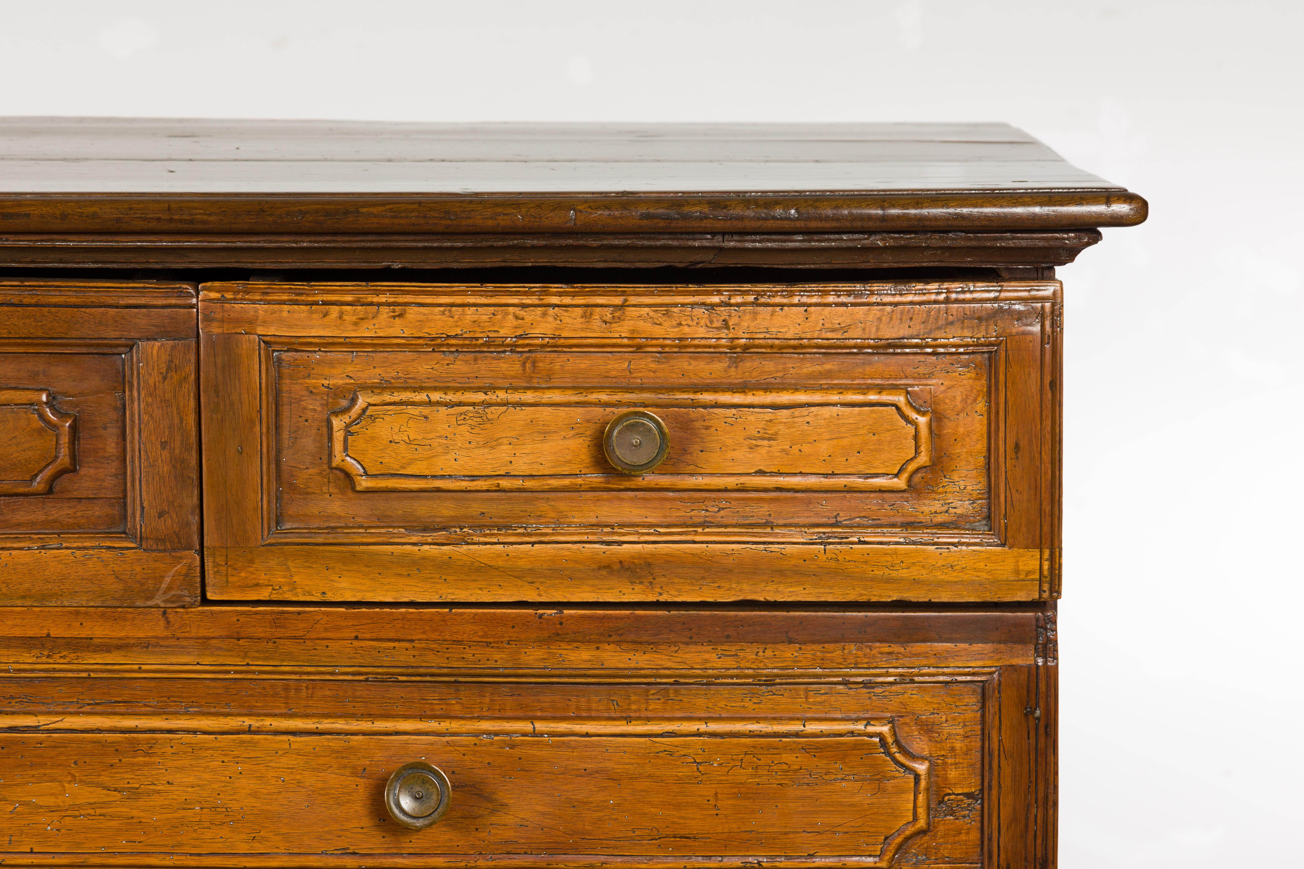Italian 18th Century Walnut Credenza with Four Drawers, Two Doors, Bracket Feet For Sale 4