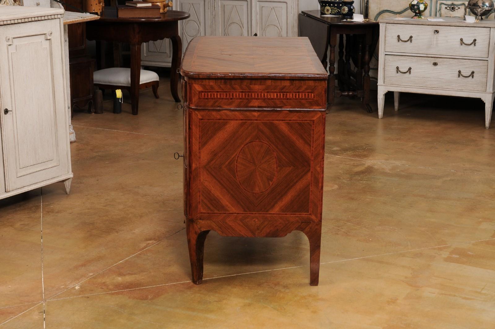 Italian 18th Century Walnut, Mahogany and Cherry Three-Drawer Marquetry Commode For Sale 6