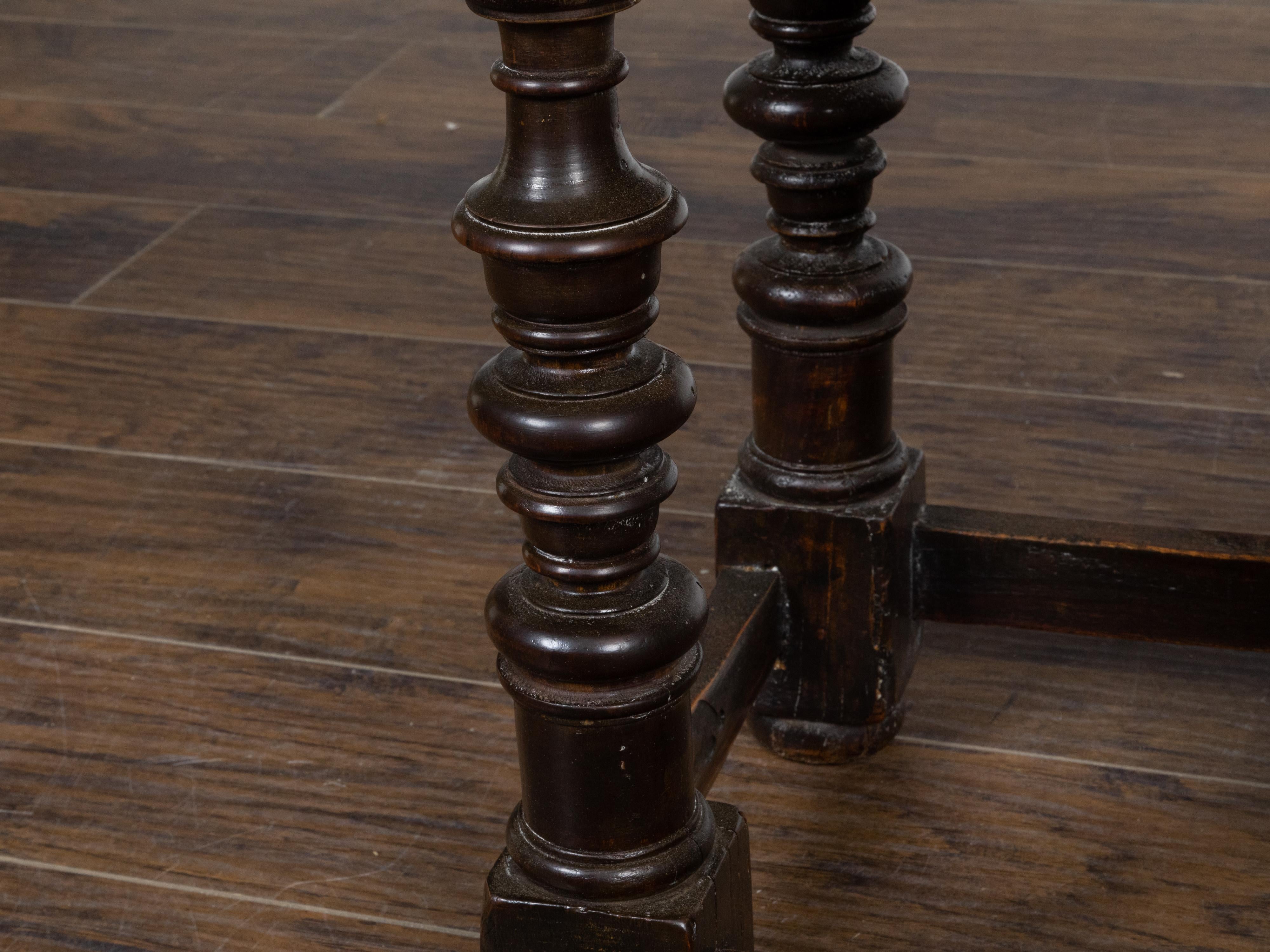 Italian 18th Century Walnut Side Table with Turned Legs and Single Drawer For Sale 6