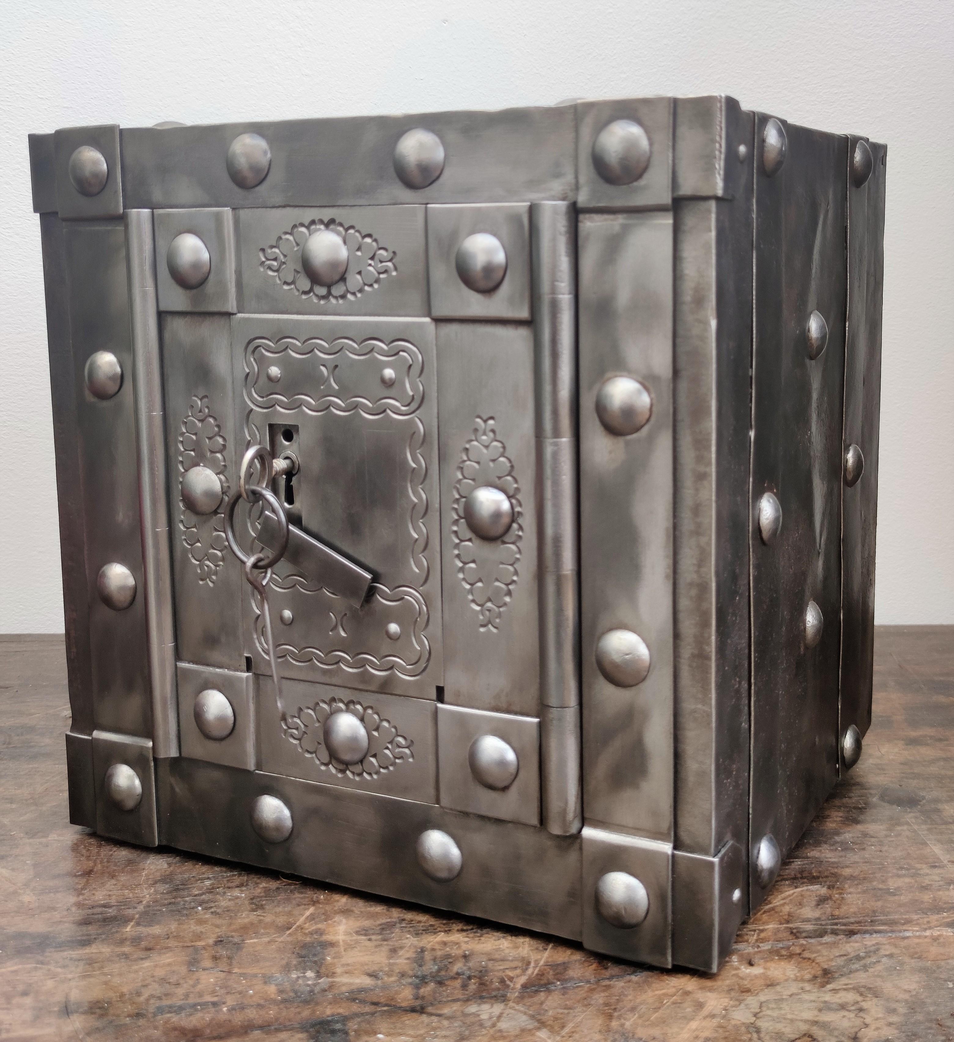 Metal Italian 18th Century Wrought Iron Studded Antique Safe Strong Box